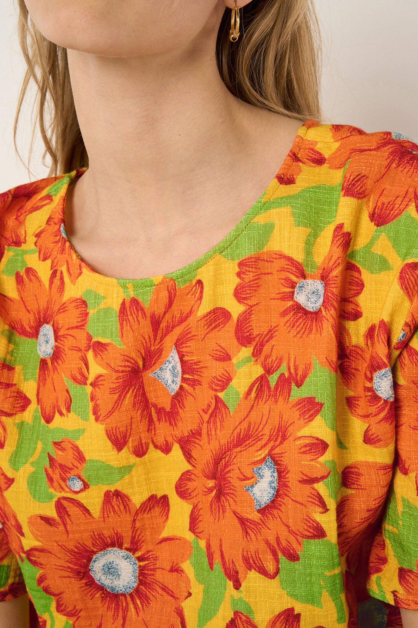 OYOBAY TOP ROMY 5