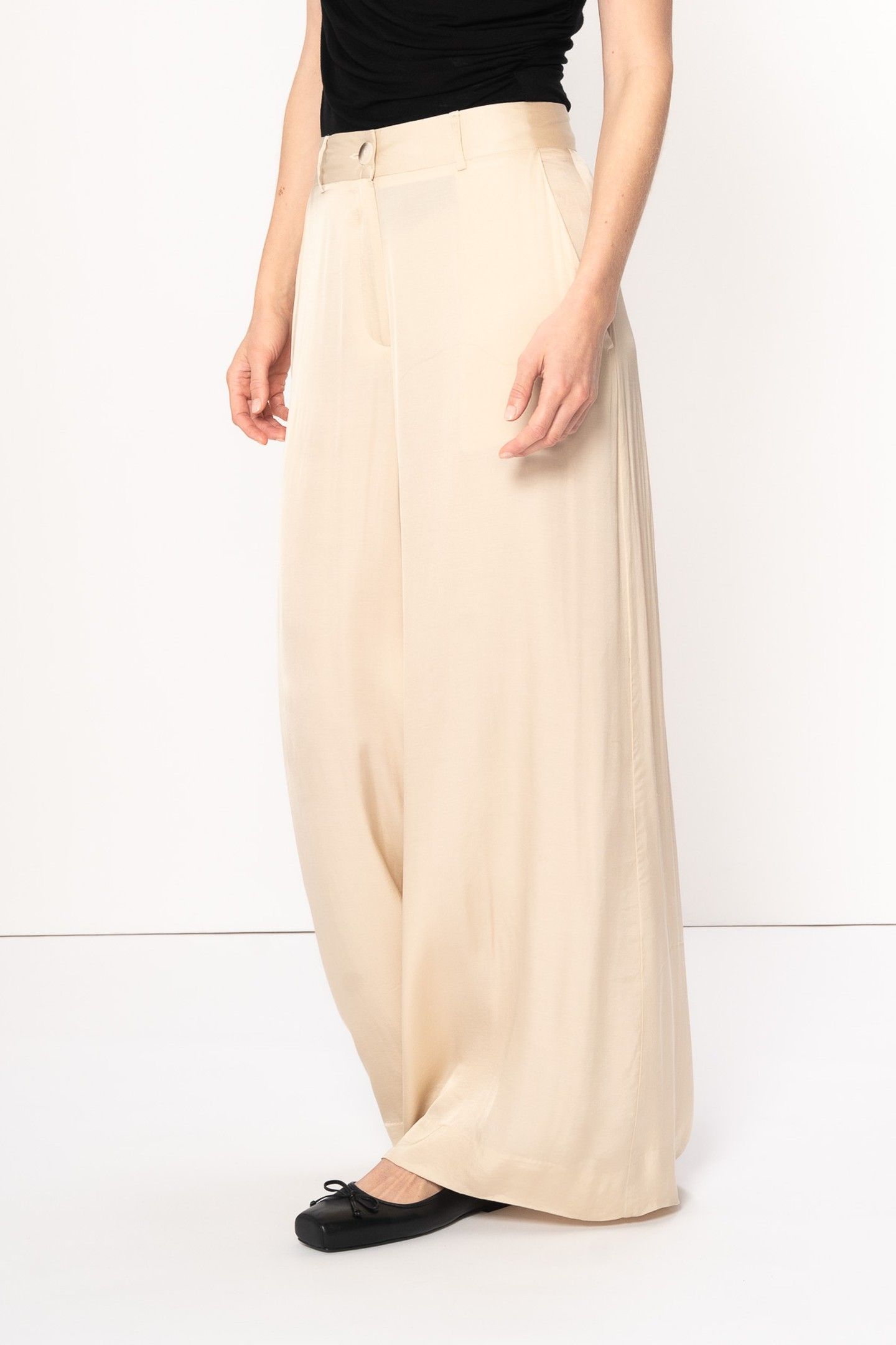 INEZ TROUSERS & DENIM ALMOND 1