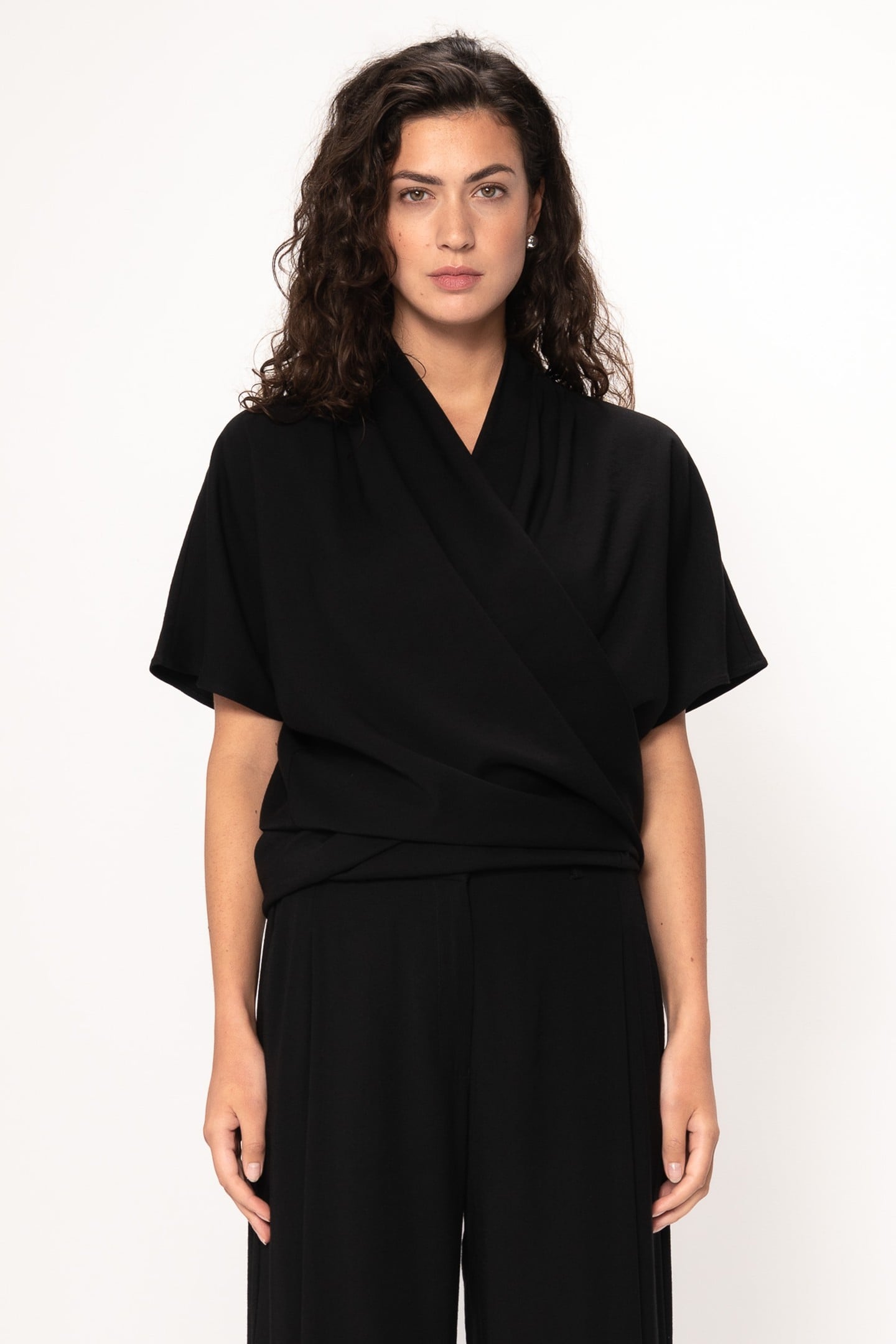 NOVAE TOP BLACK 1