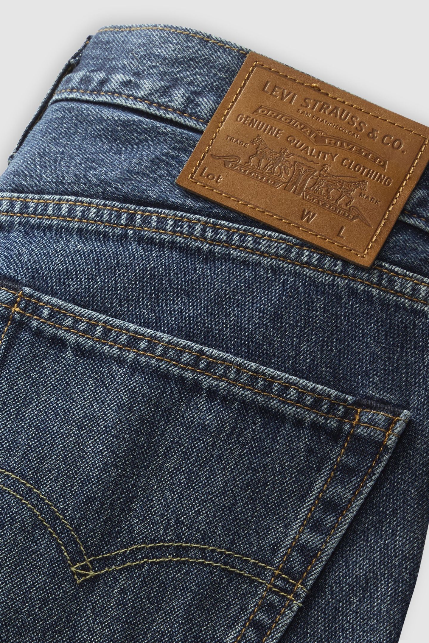 568™ LOOSE STRAIGHT JEANS 6
