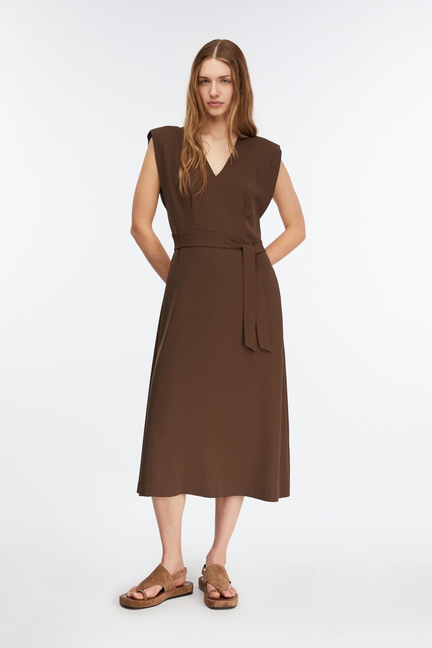 COMMA DRESSES BROWN 1