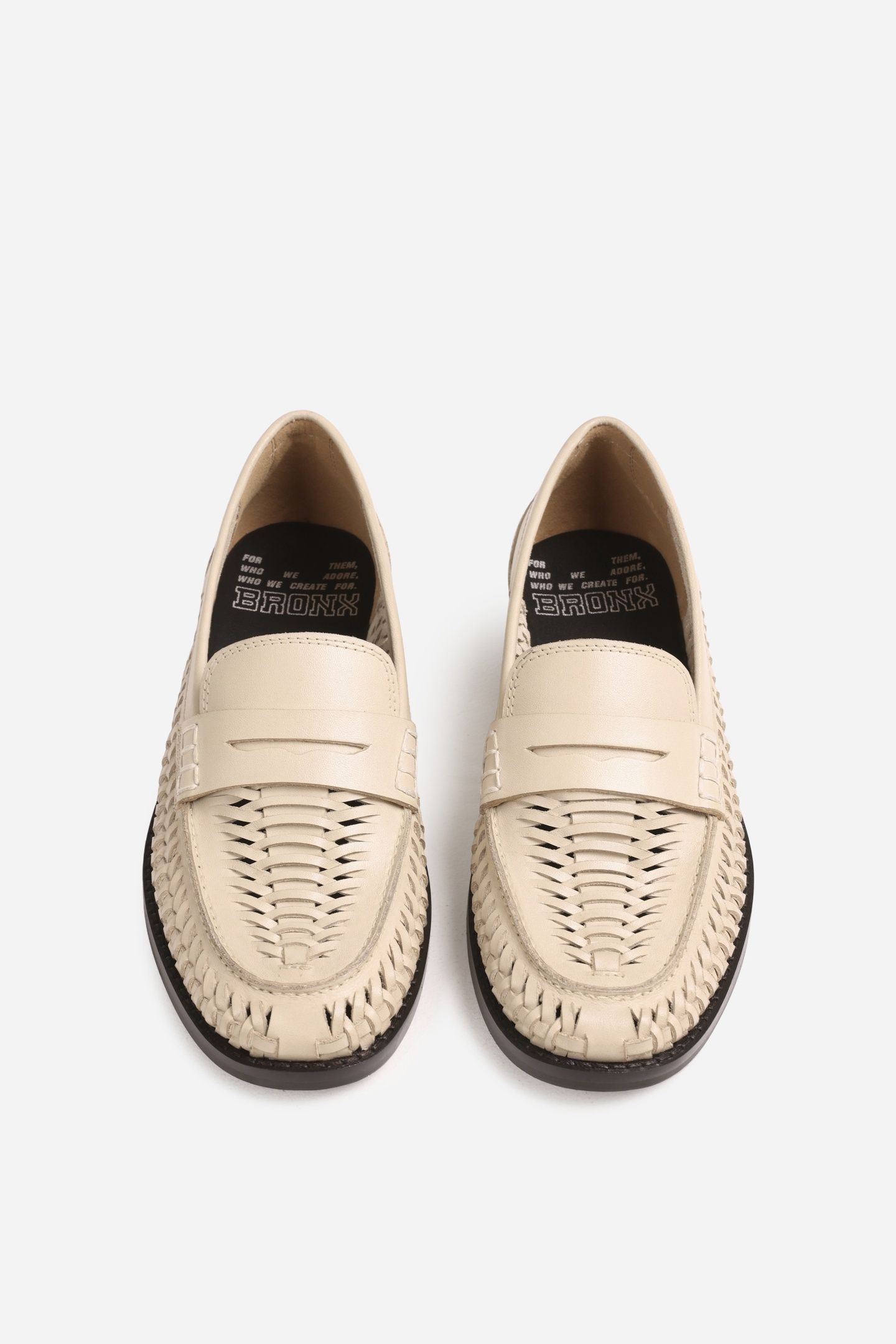 ZUR-II LOW SHOE OFF WHITE/BLACK 6
