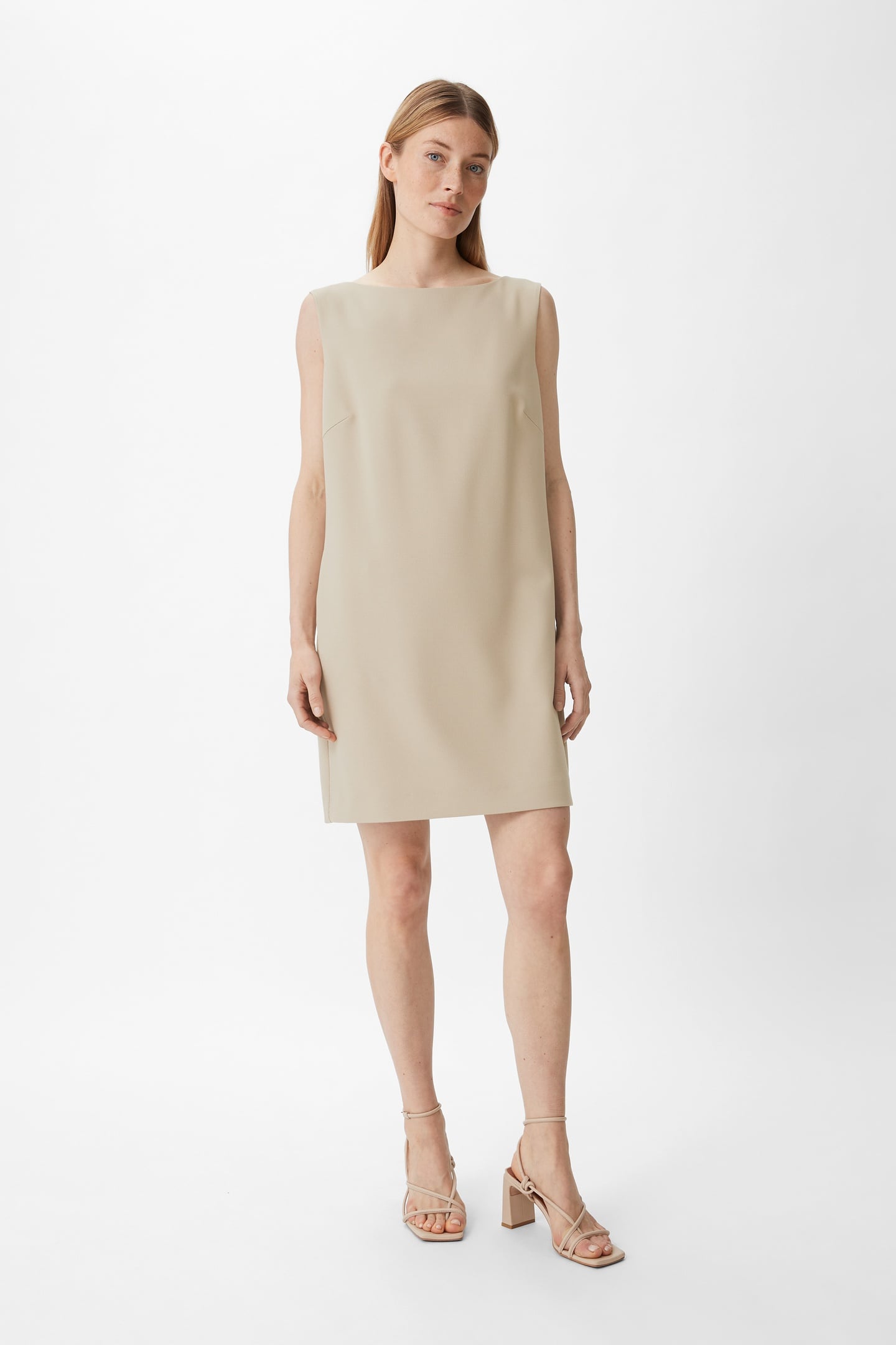 COMMA DRESSES BEIGE 1