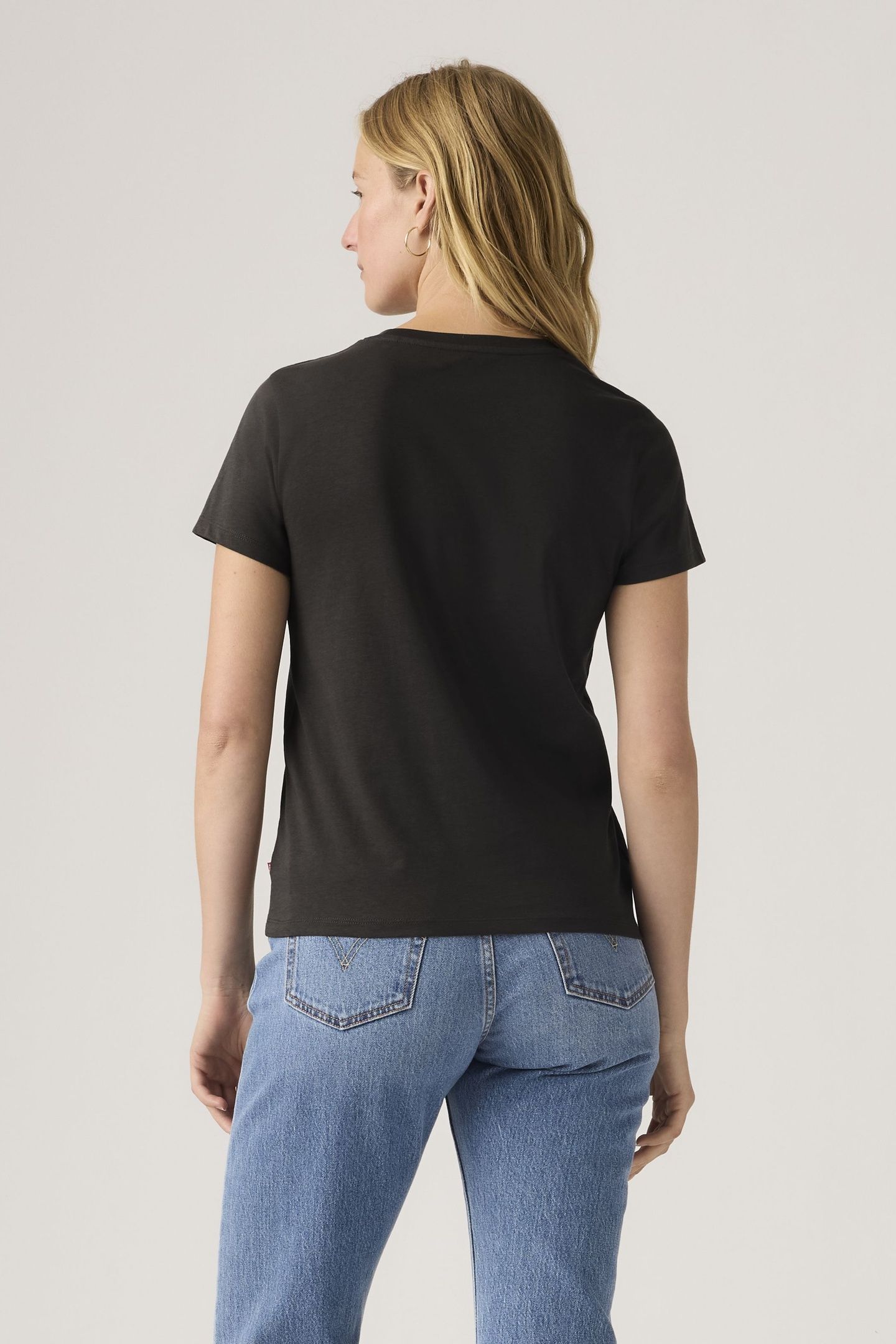 LSE THE PERFECT TEE LSECACTUS FLOWER BW 3