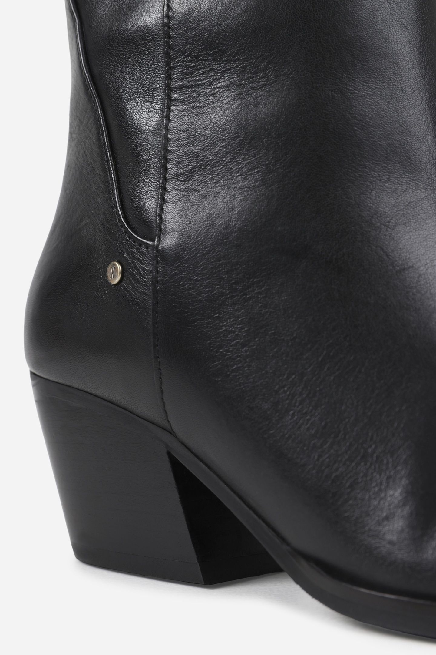 LIZZ-Y HIGH BOOT BLACK 5