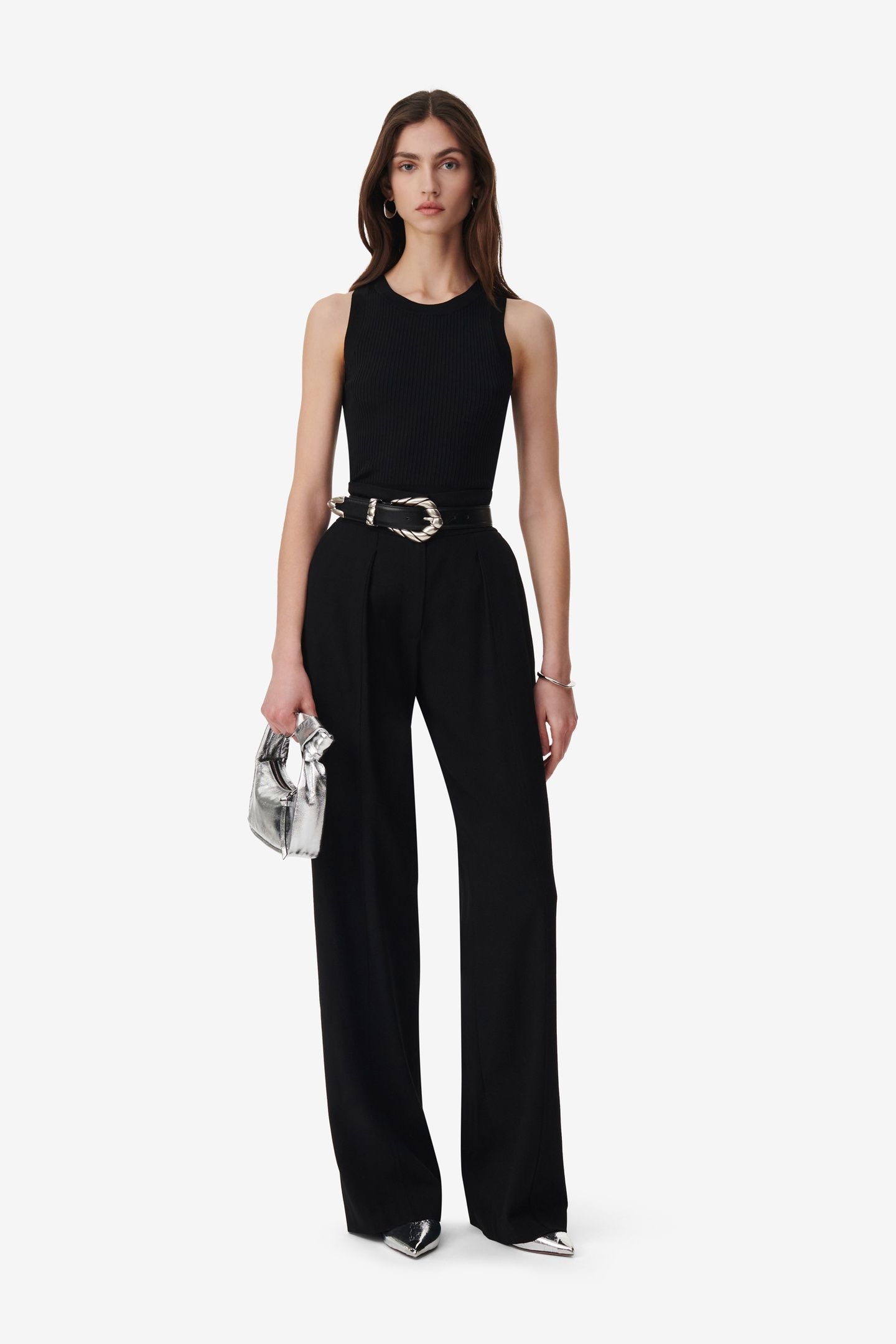 THANA PULLOVER BLACK 4