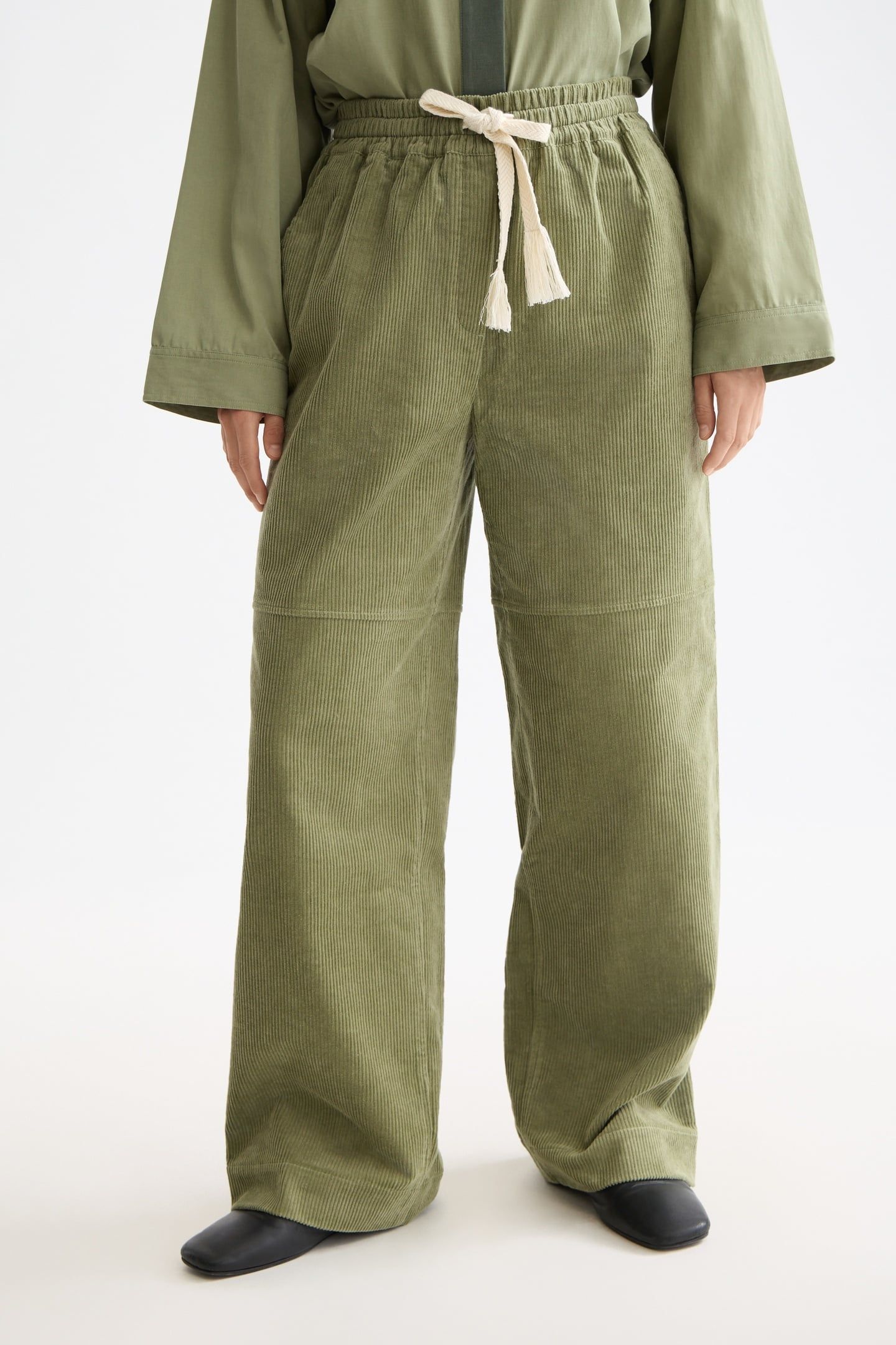 NOA HIGH-RISE WIDE-LEG PULL ON PANT OIL GREEN 1