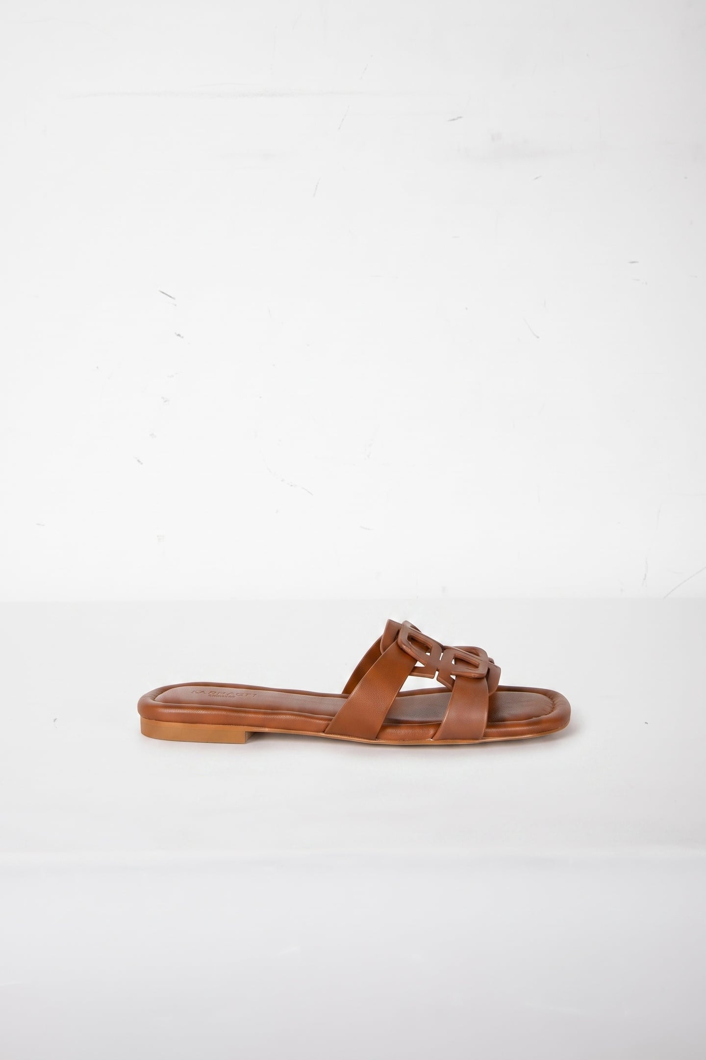 CASPER MOTIF SANDAL TAN 1