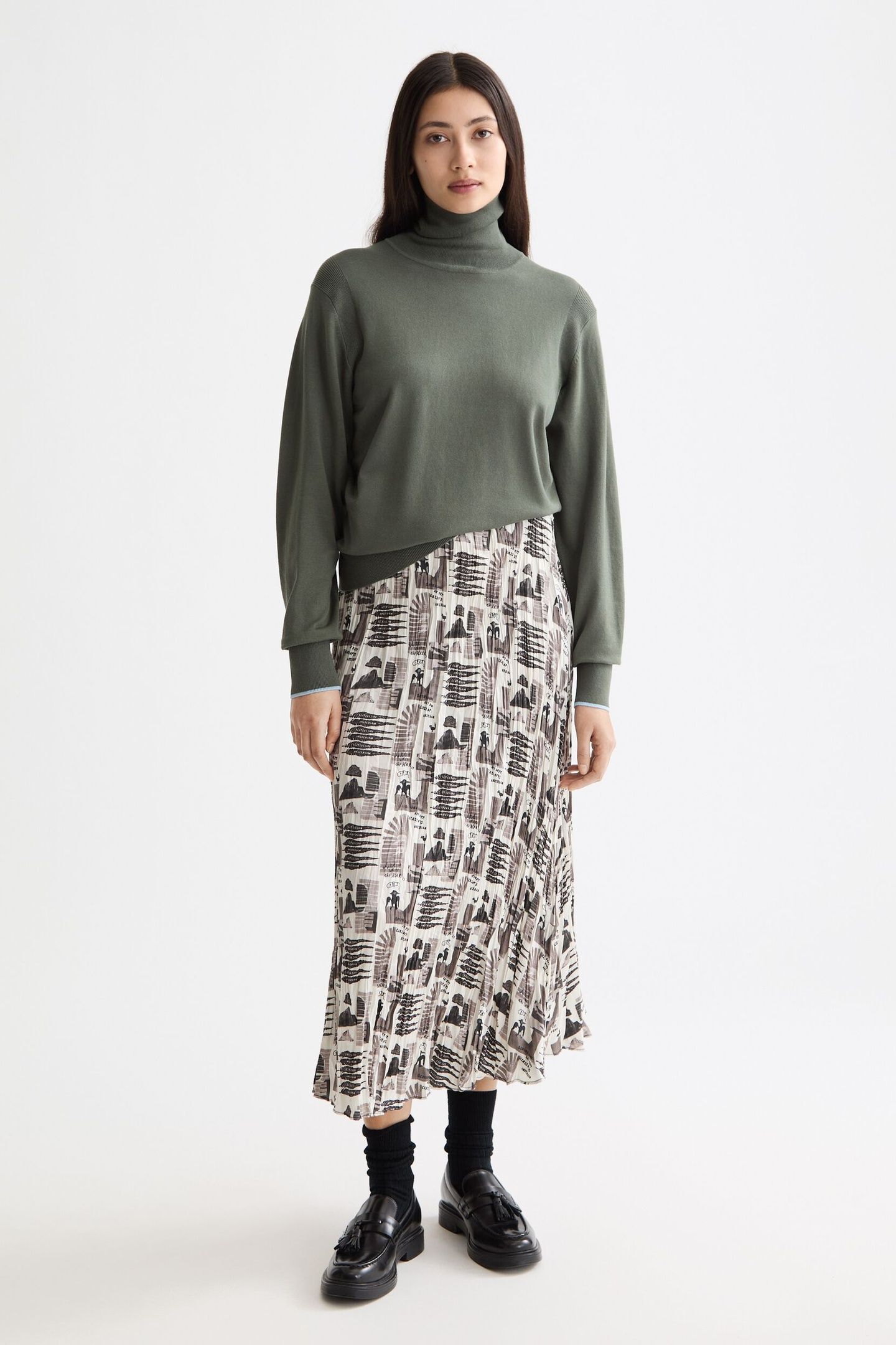 RELAXED FIT ROLL NECK PULLOVER THYME 4
