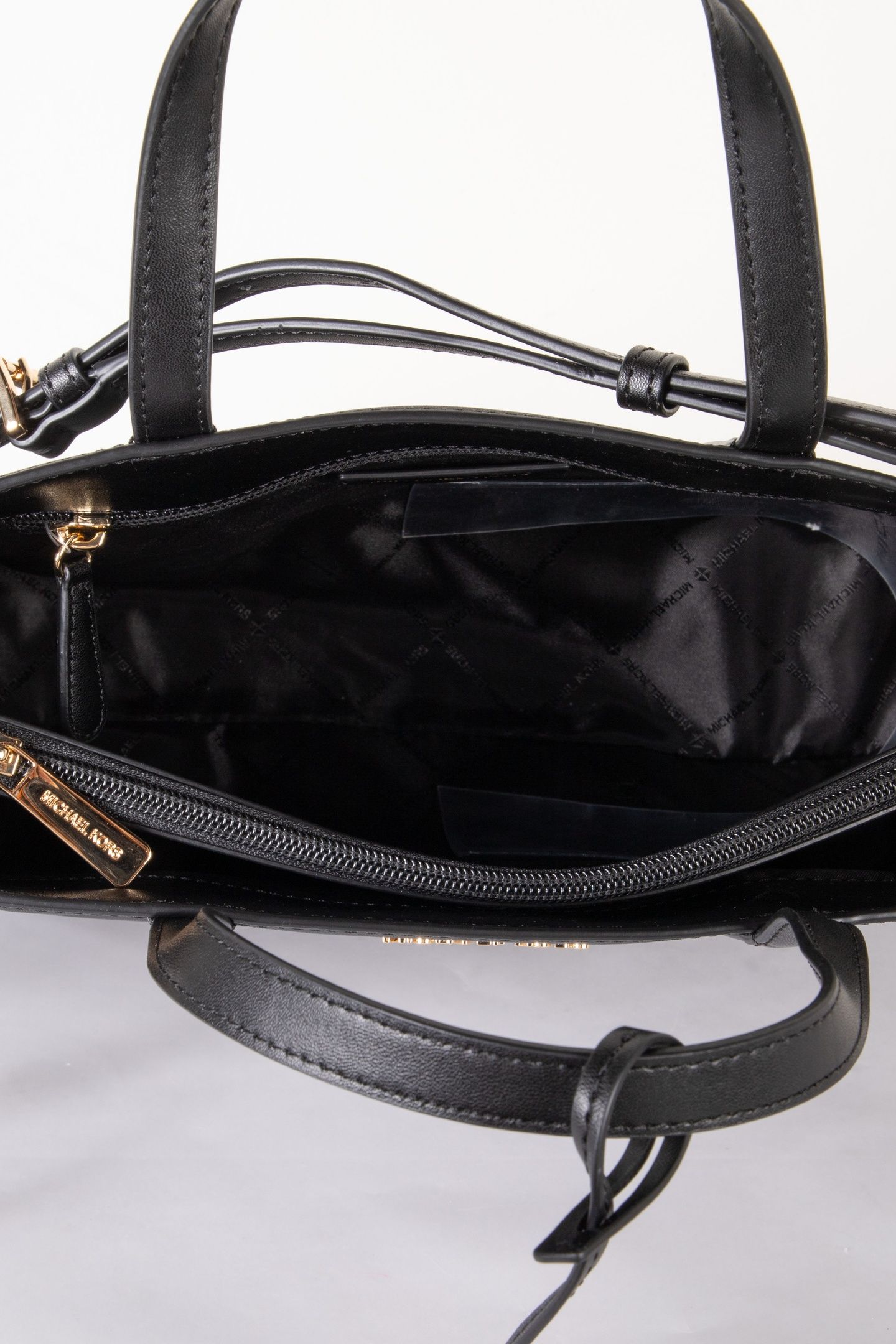 MEDIUM SATCHEL BLACK 5