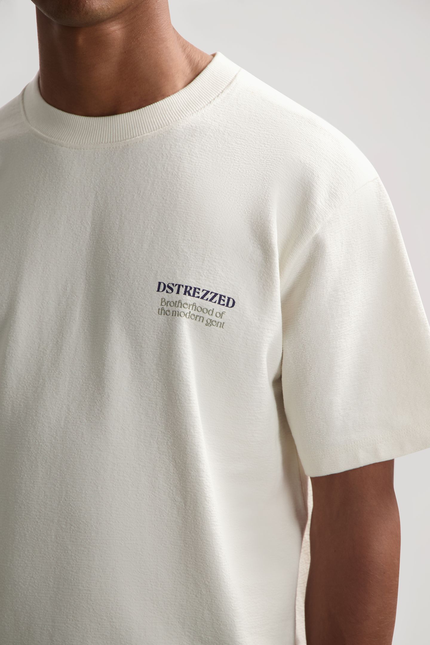 DS_LASSE TEE GRAPHIC OFFWHITE 8