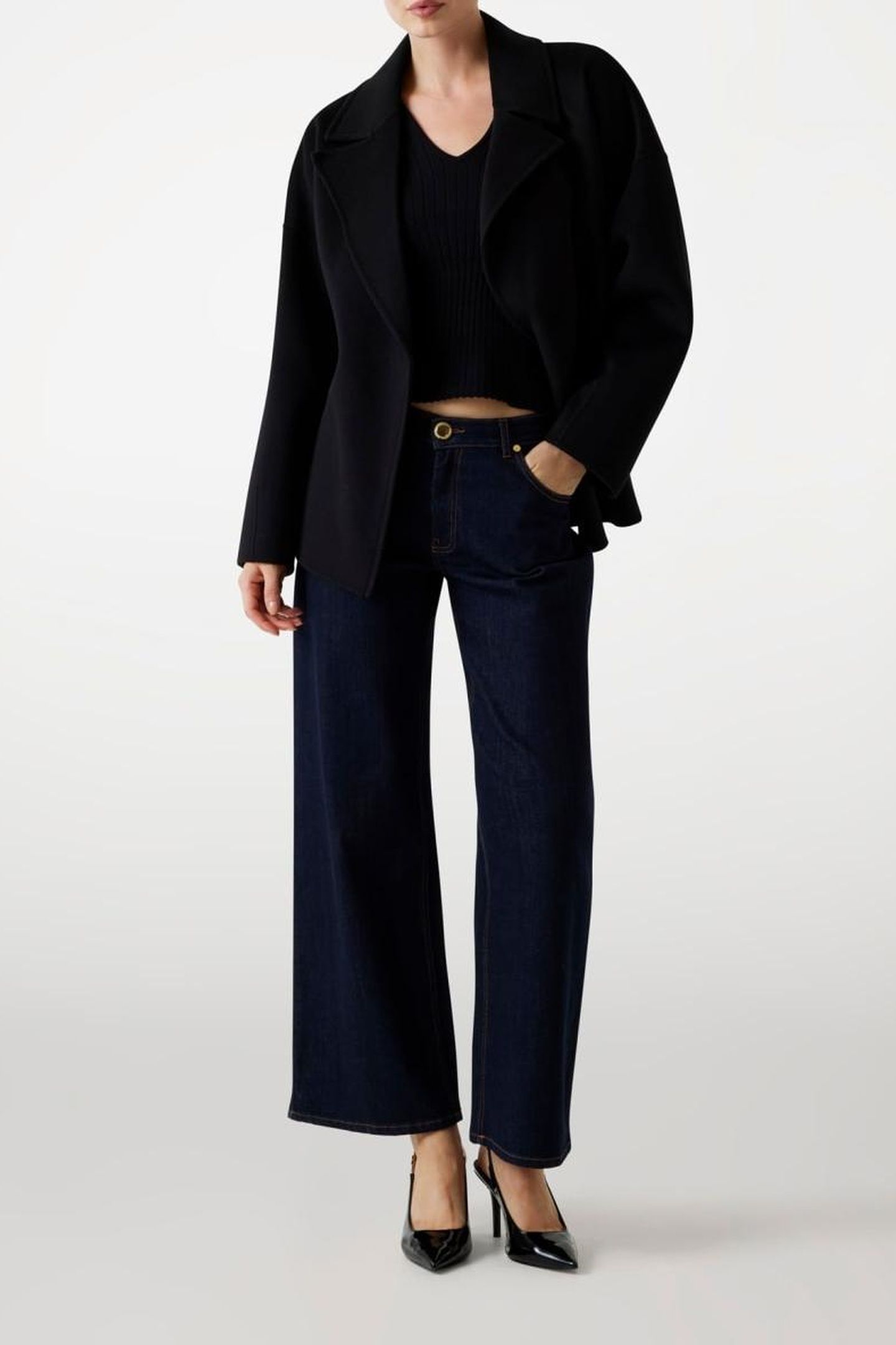 ELLA BELTED SHORT CO JET BLACK A996 1