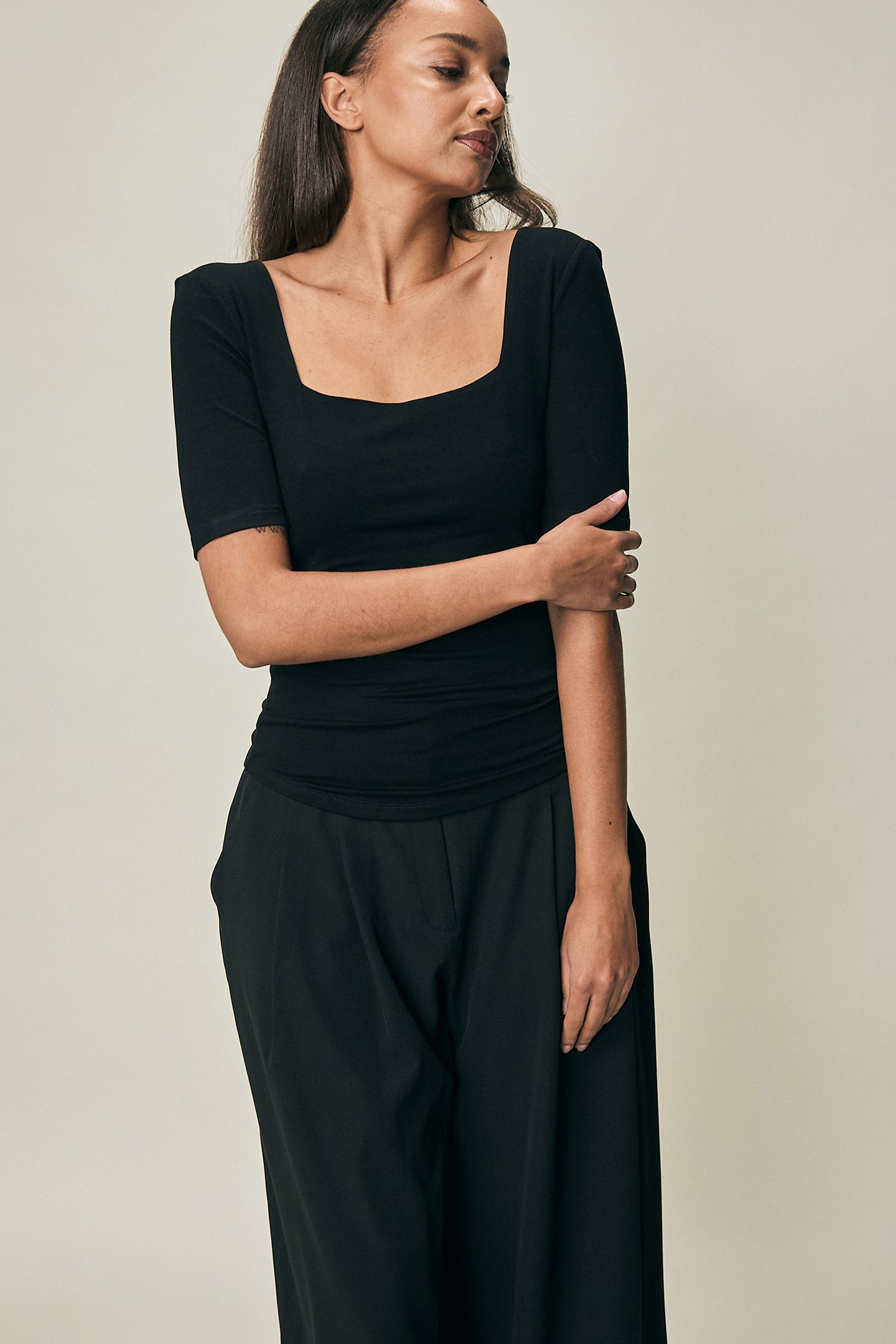 OLEA TOP BLACK 2