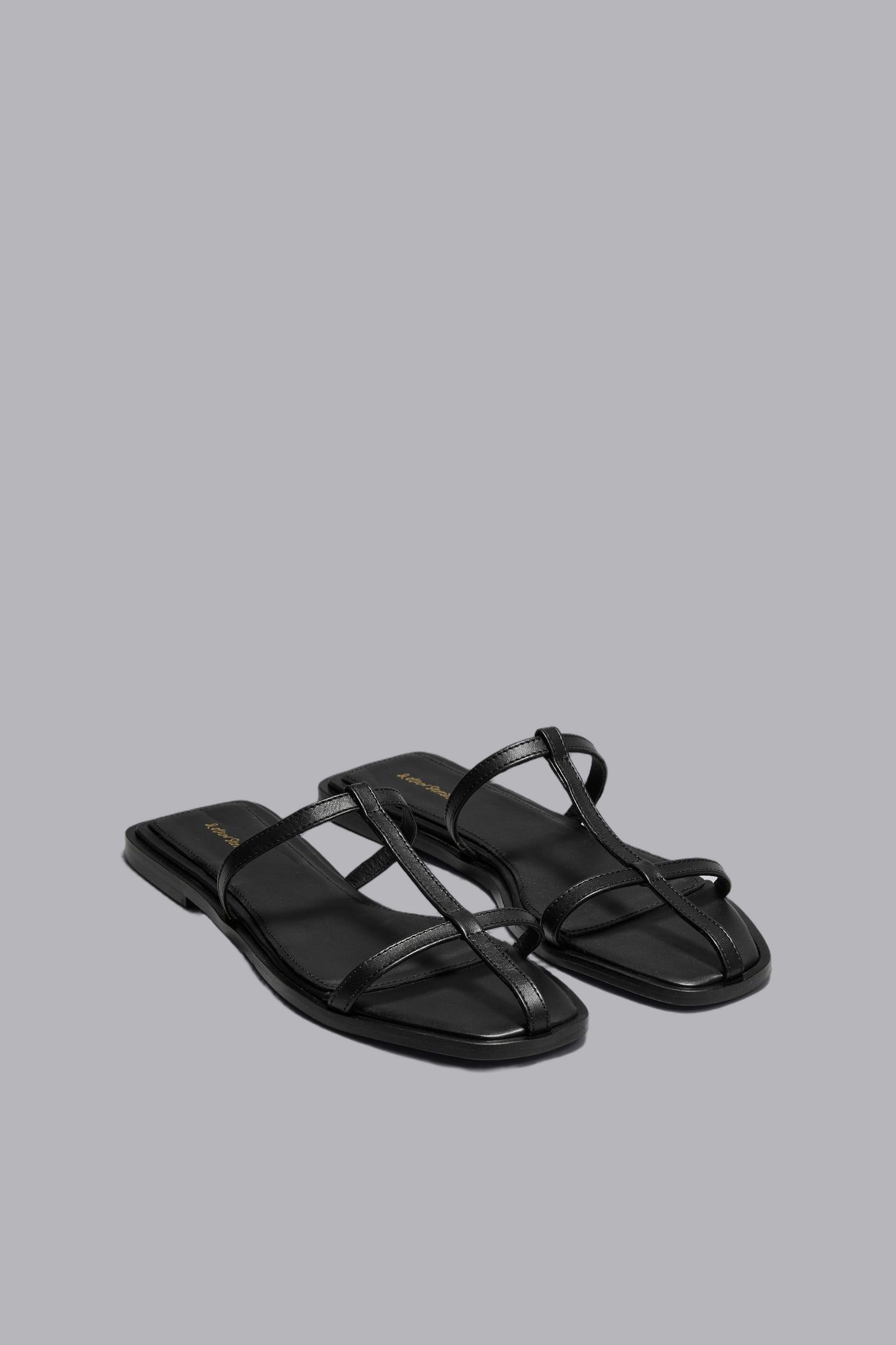INAYA SUMMER FLAT BLACK 2