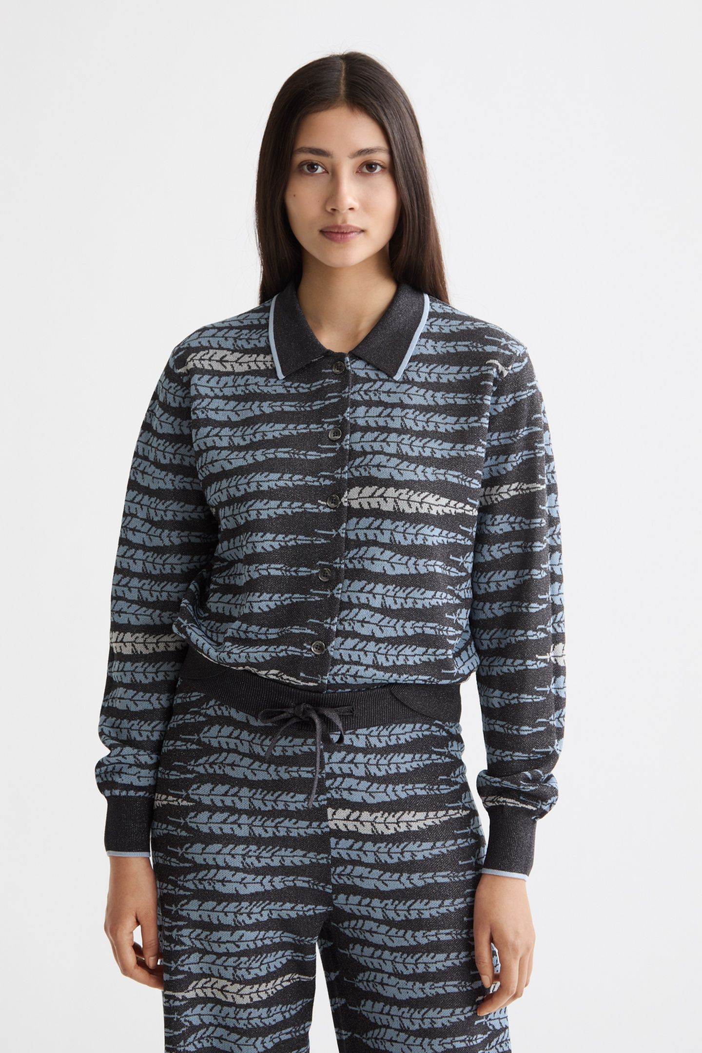 LUREX JACQUARD CARDIGAN CHARCOAL ART 1