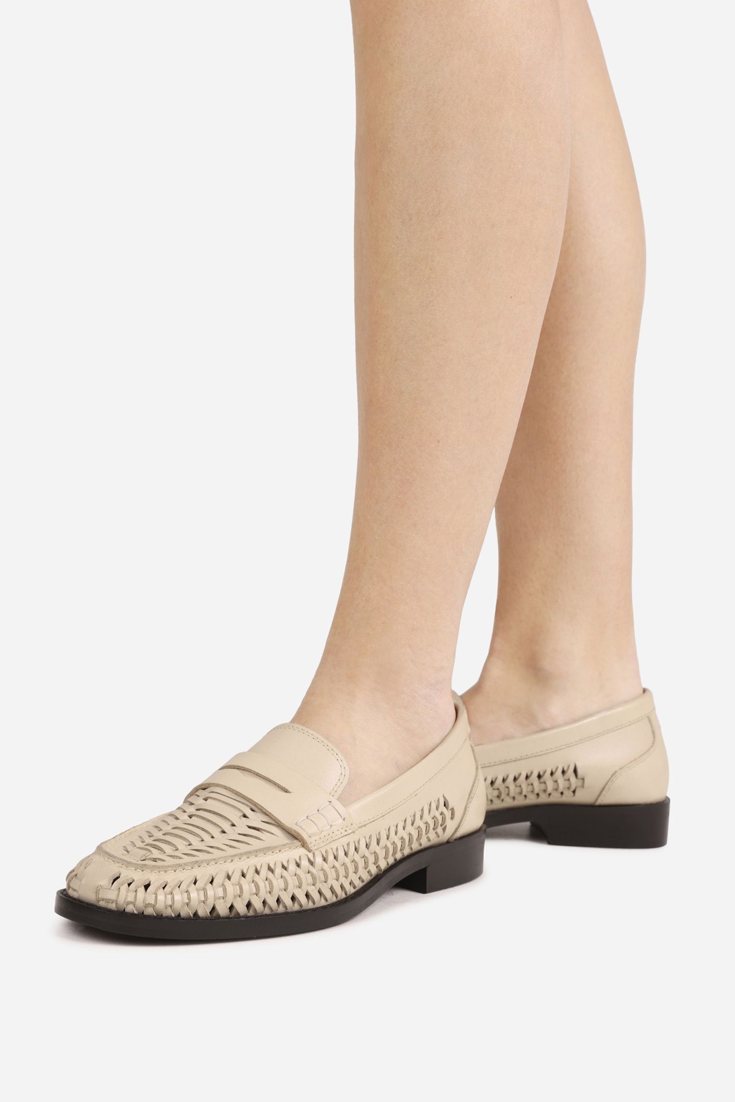 ZUR-II LOW SHOE OFF WHITE/BLACK 4