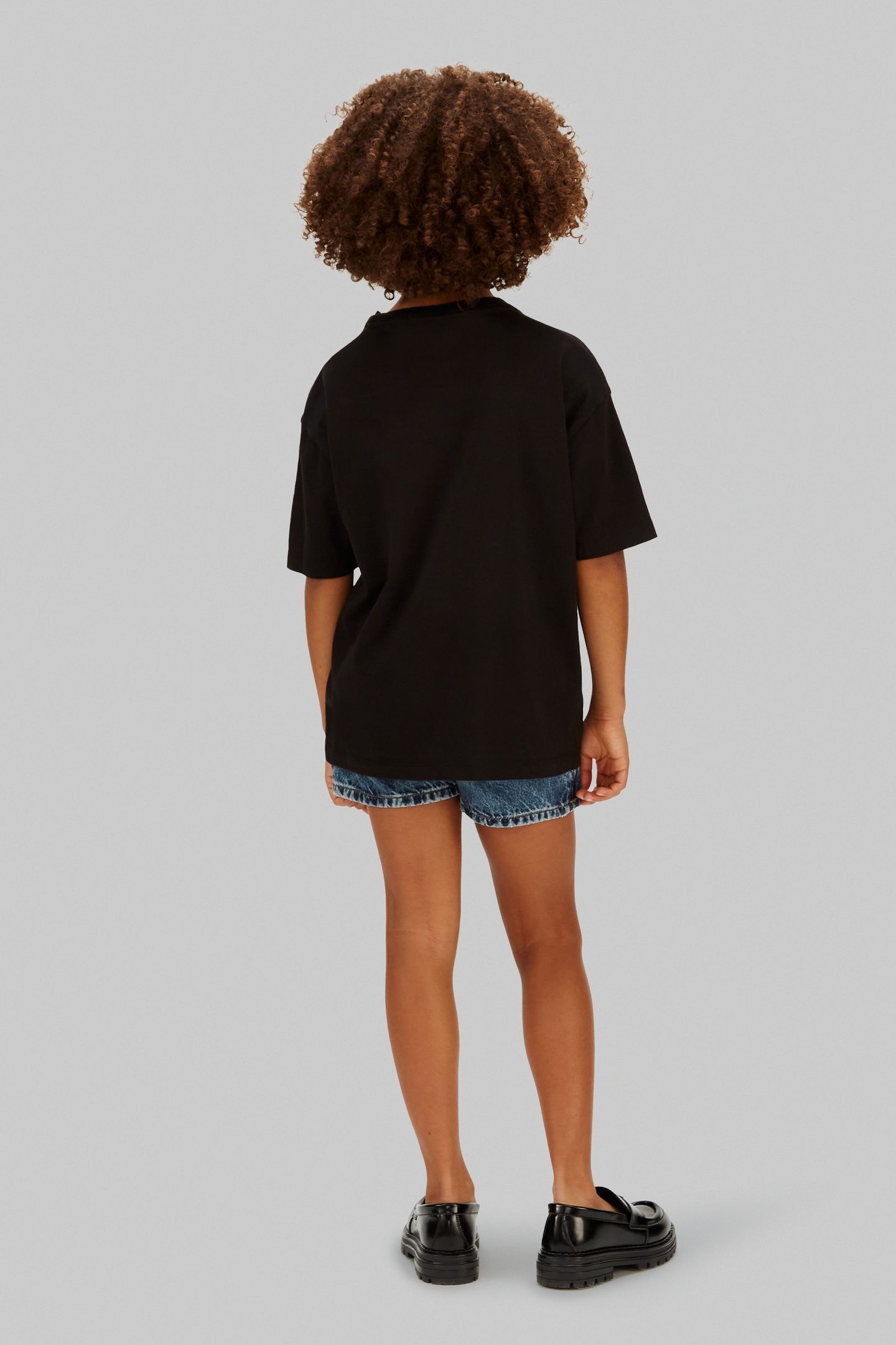 UNISEX LOGO EMBROIDERY SS T-SHIRT BLACK 3