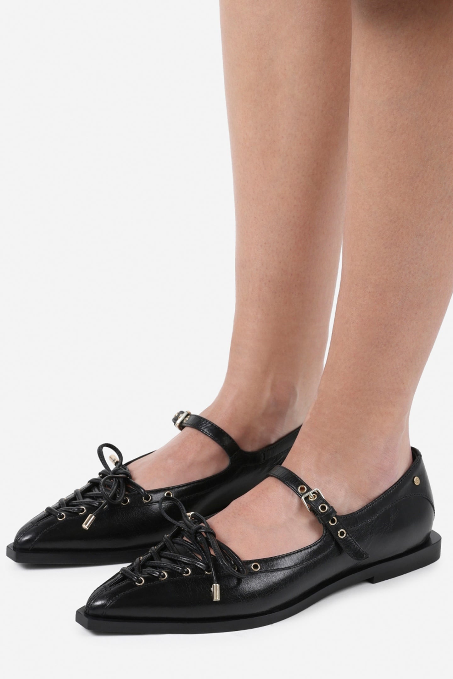 LAUR-YNN LOW SHOE BLACK 2