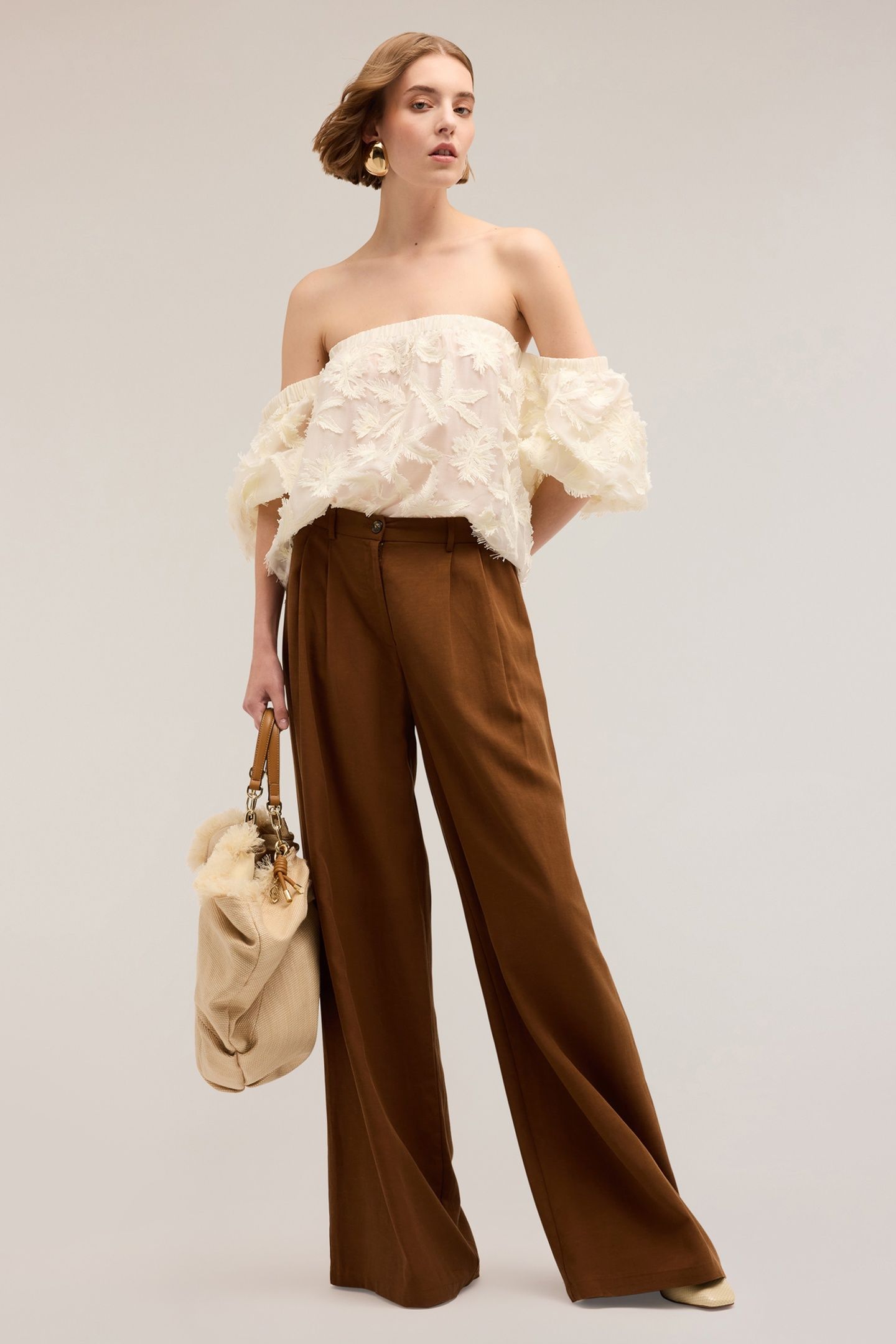 PLEATED PALAZZO TROUSERS IN LYOCELL BLEND BROWN 3