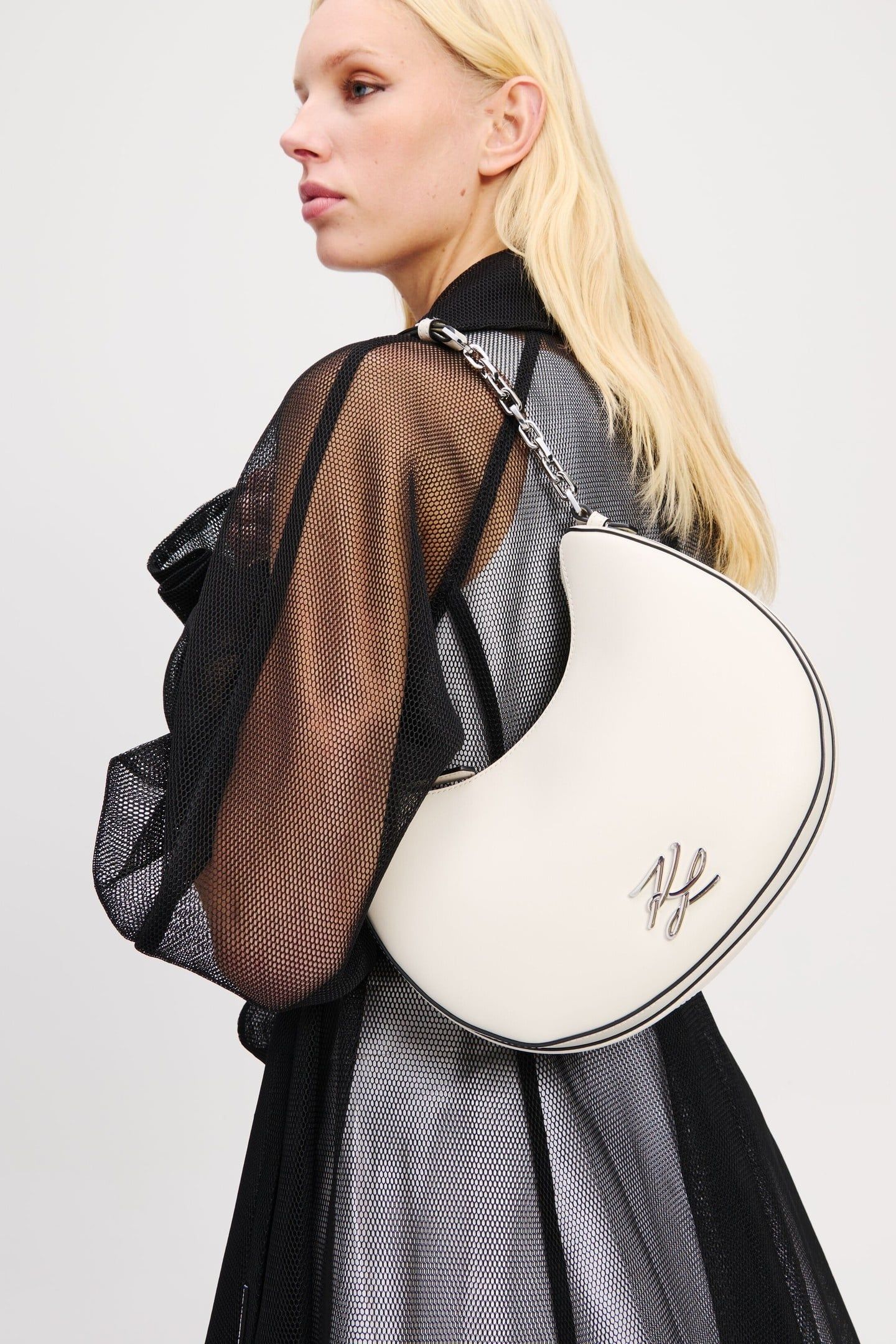 K/AUTOGRAPH MOON SHOULDER BAG CEMENT 1