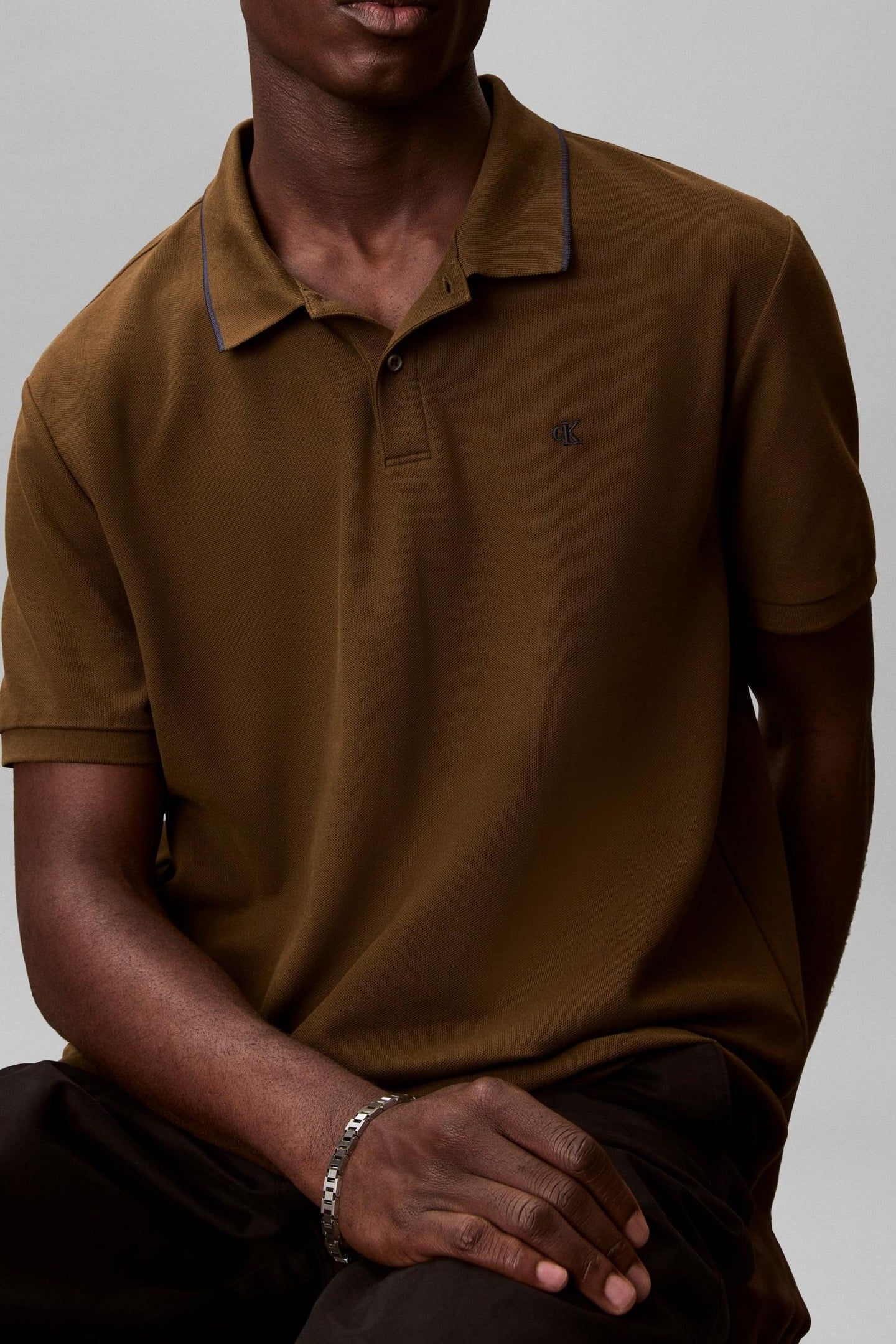 SS REFINED PIQUE TIP POLO CRUDE GREEN 5
