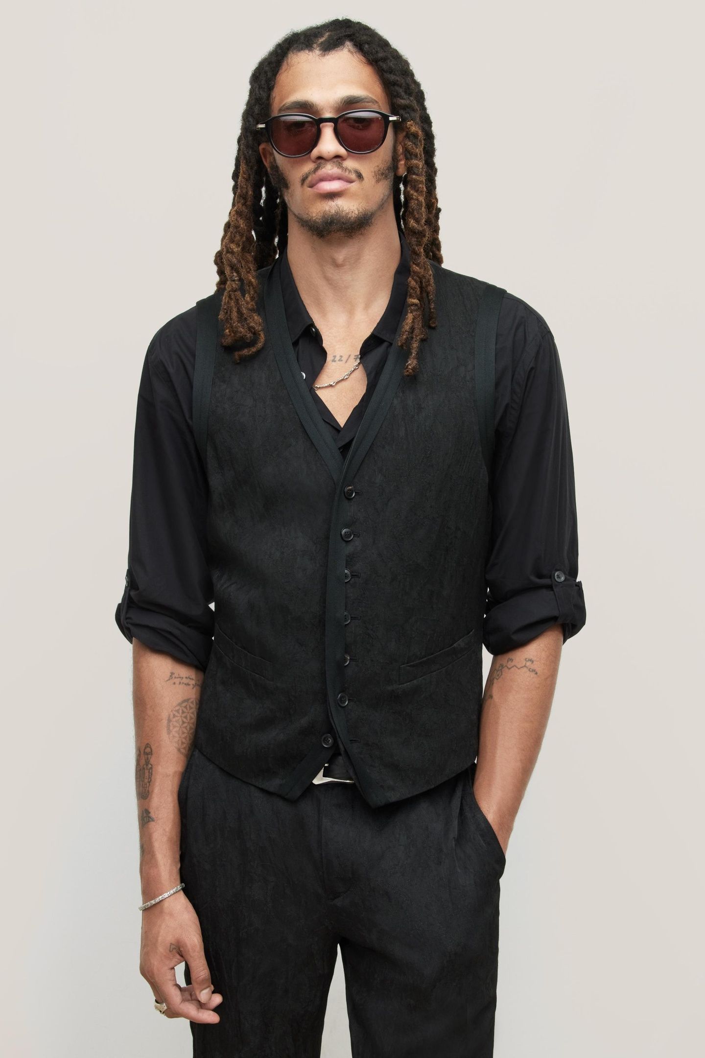 BUTTON FRONT VEST WITH VE BLACK 1