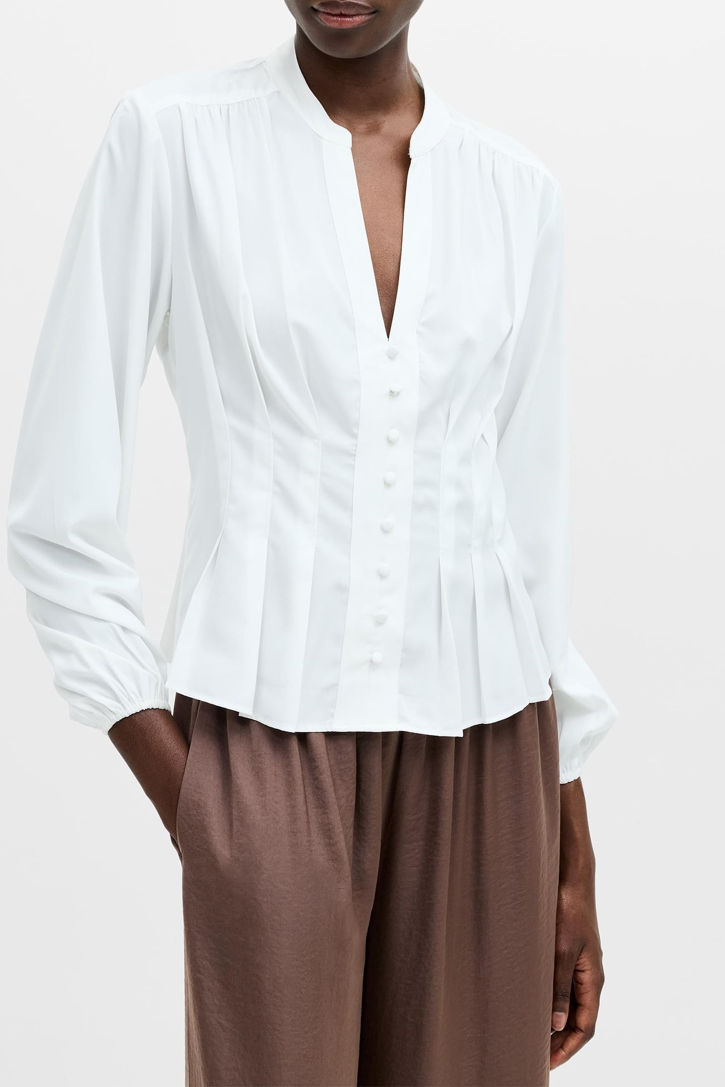 CREPE PLEAT TOP SUMMER WHITE 3