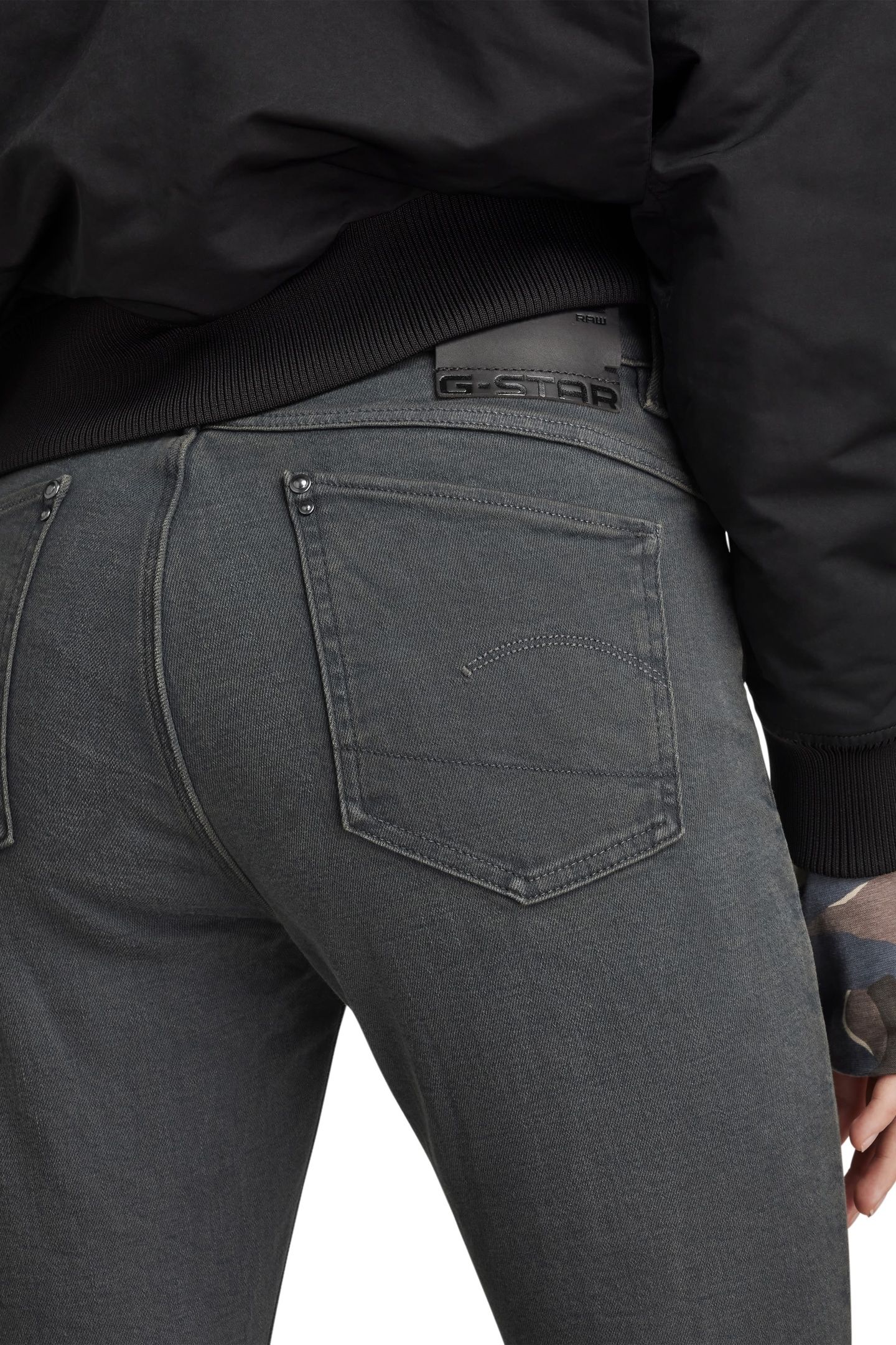 LHANA SKINNY WORN IN TORNADO 5