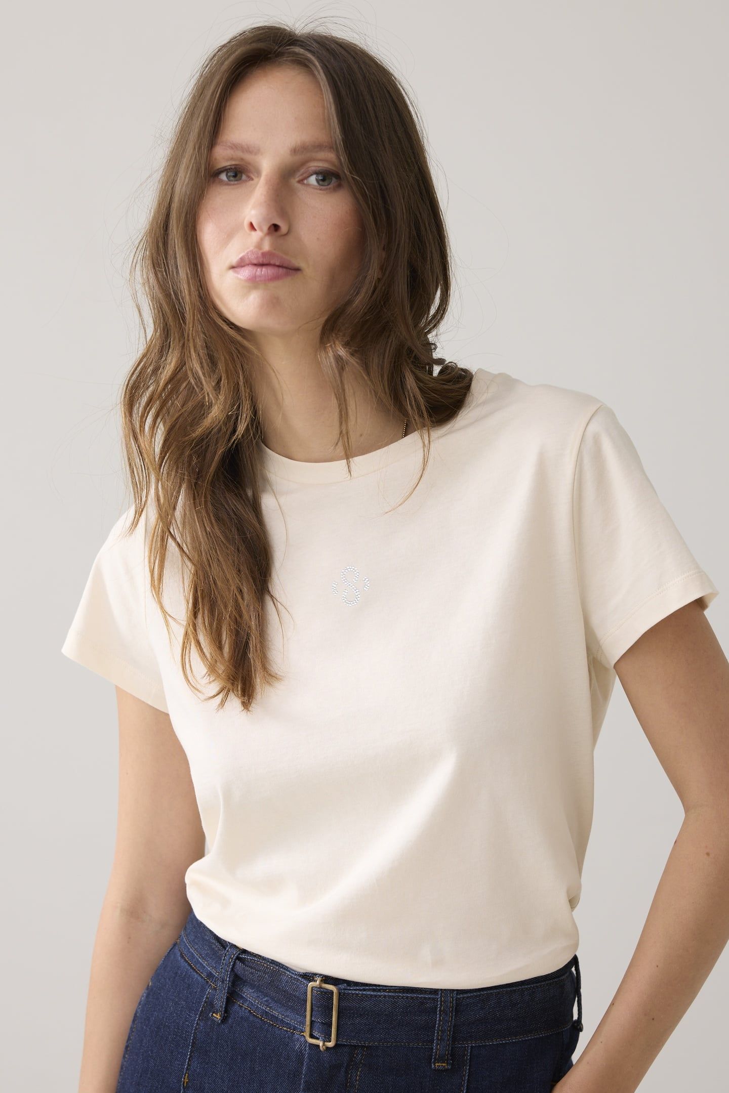 RHINE STONE LOGO TEE IVORY 1
