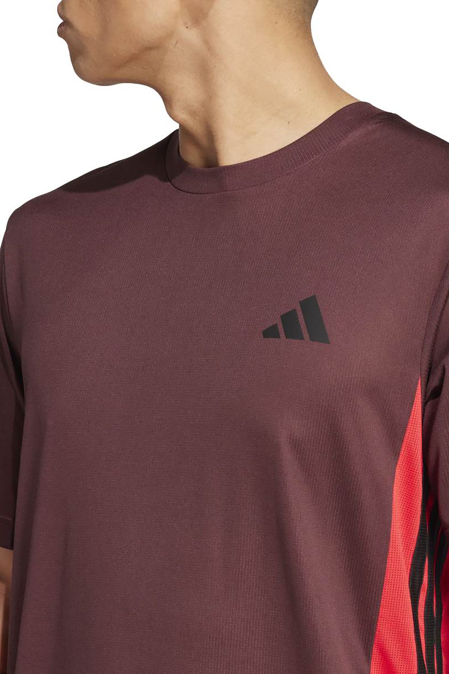 UNISEX PERFORMANCE TRAIN ESSENTIALS SEASONAL COLORBLOCK T-SH 5