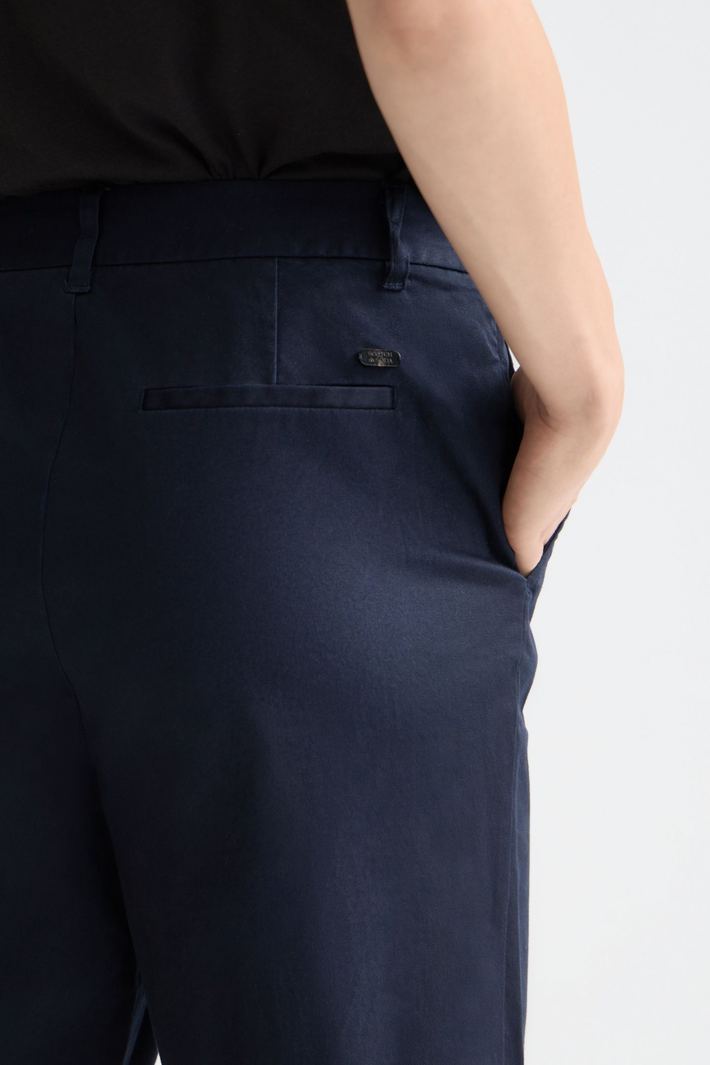 ABOTT CHINO PANT NIGHT 6