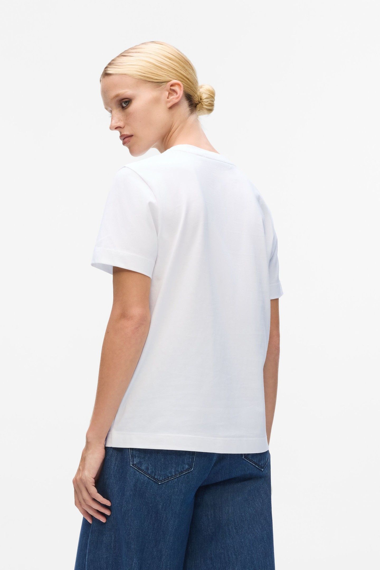 SIGNATURE SEQUINS T-SHIRT WHITE 3