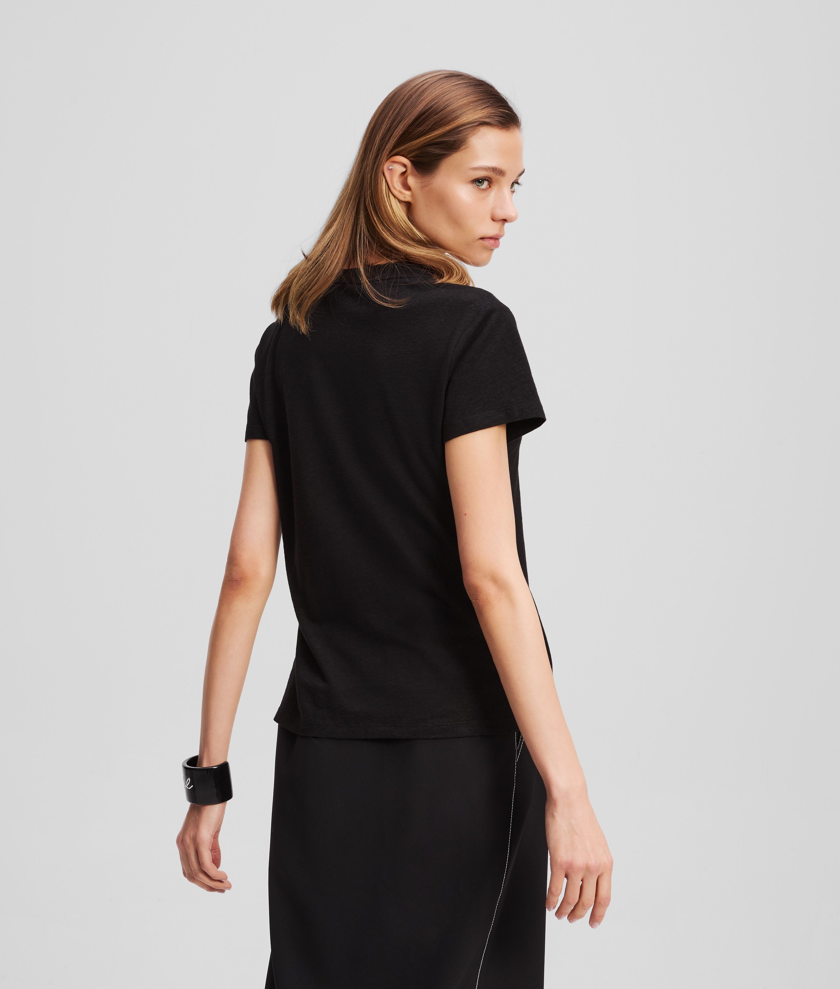 LINEN BLEND V-NECK T-SHIRT BLACK 4