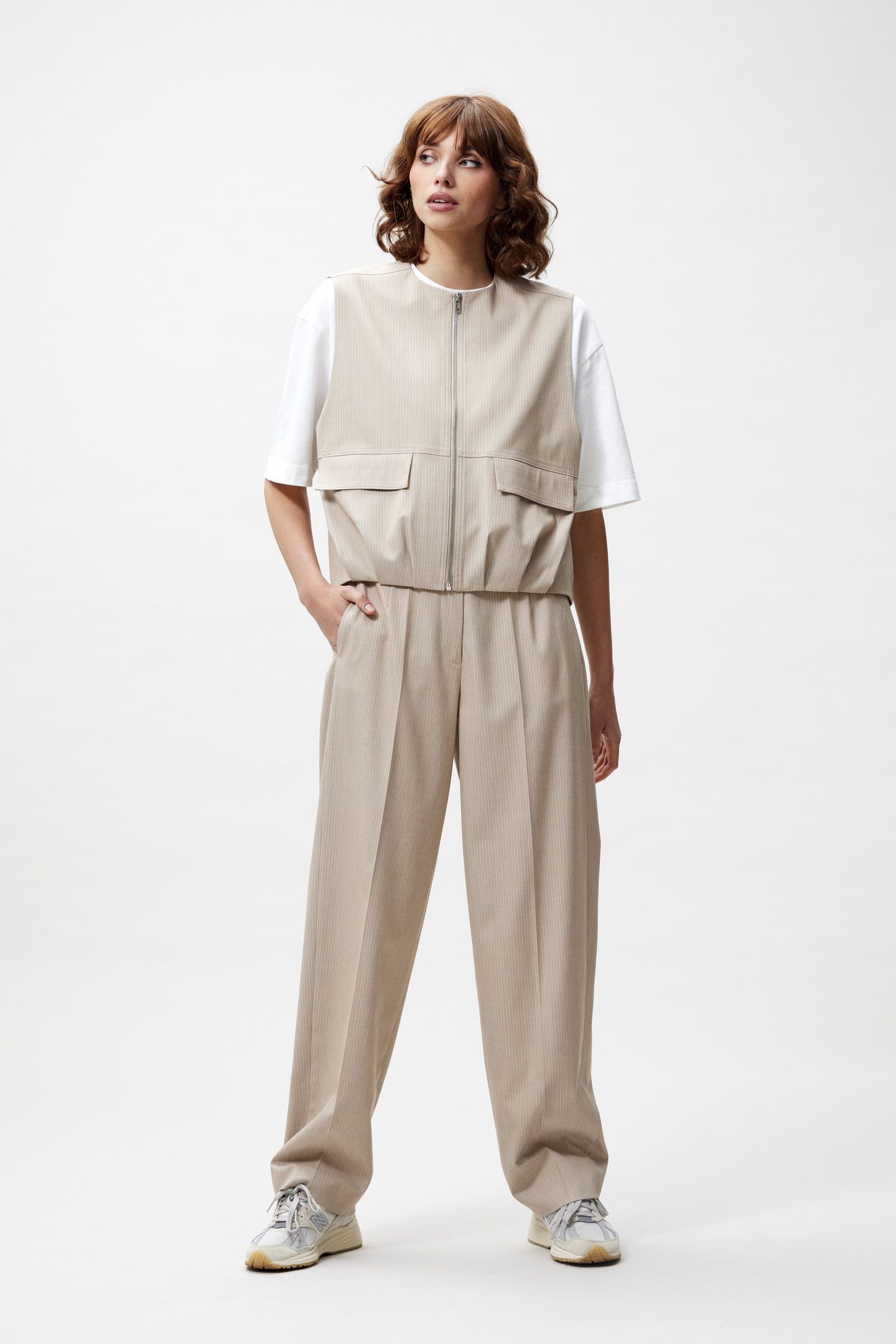 PINSTRIPE TAPERED TROUSERS CEMENT 2
