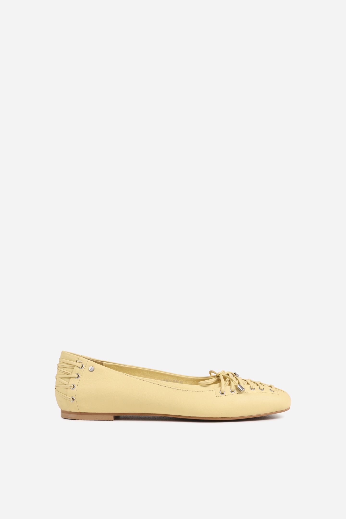 SER-AJAA LOW SHOE BUTTER YELLOW 1