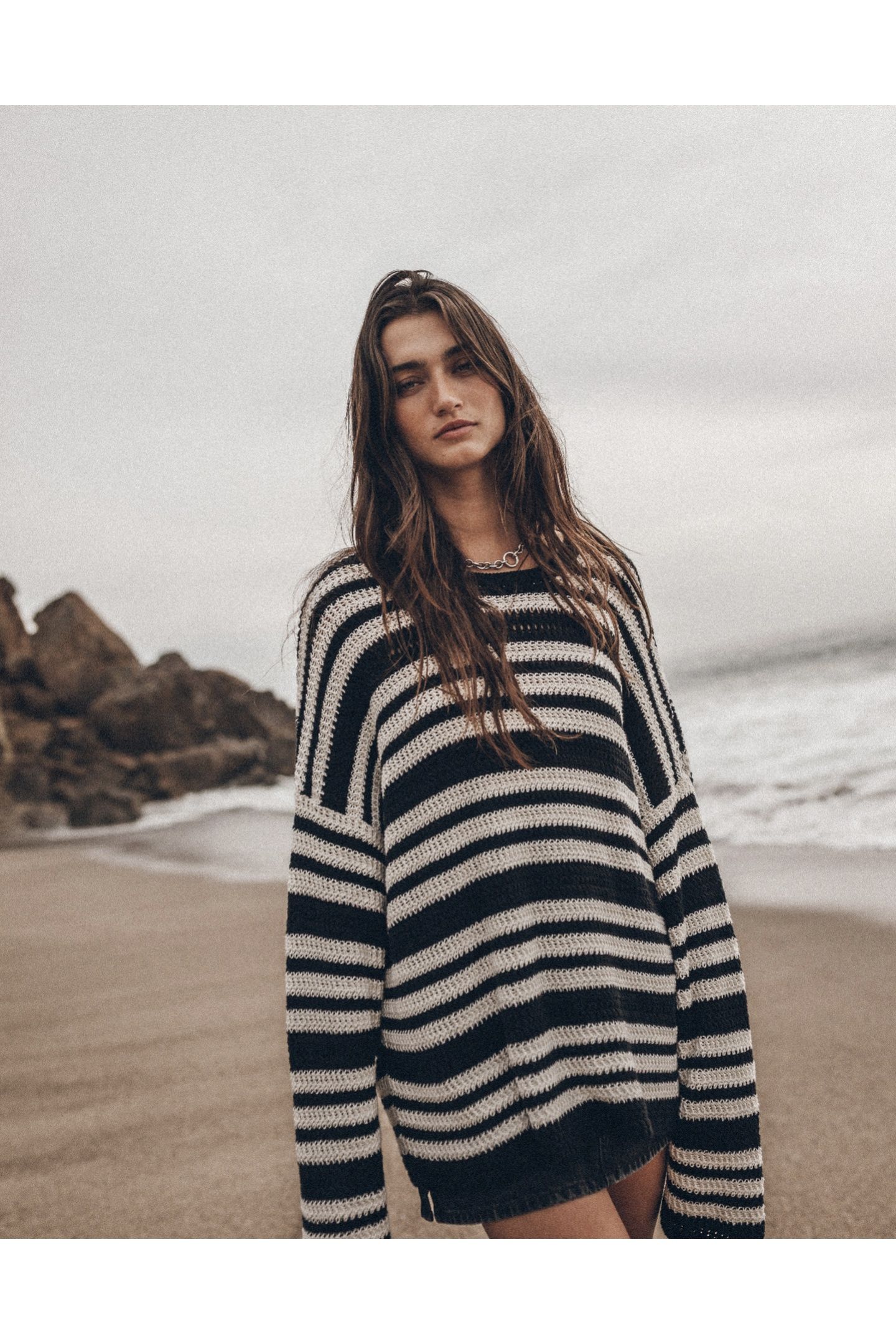 THE STRIPED KNITTED SWEATER 1