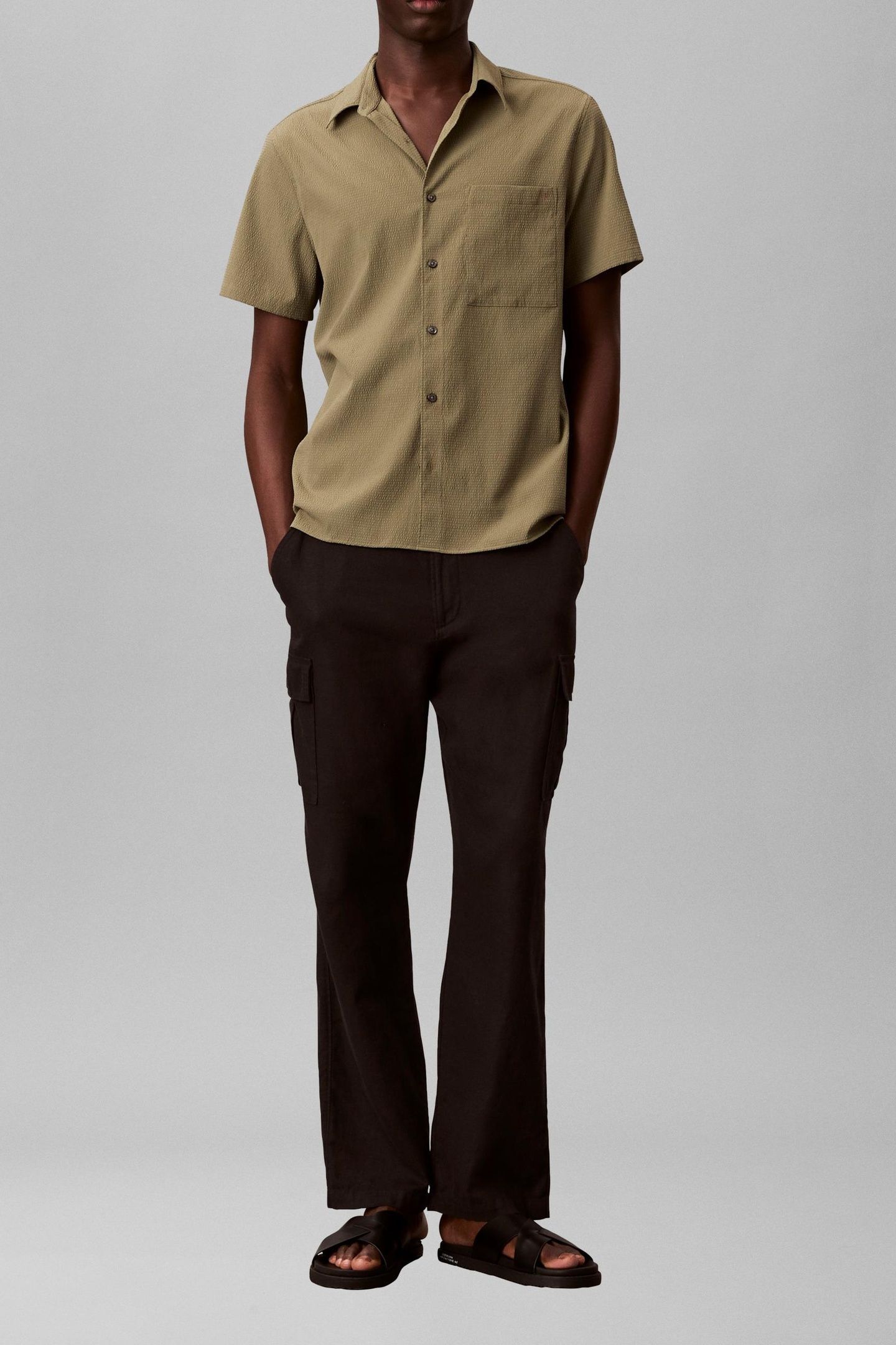SS SOLID SEERSUCKER SHIRT DEEP LICHEN GREEN 2