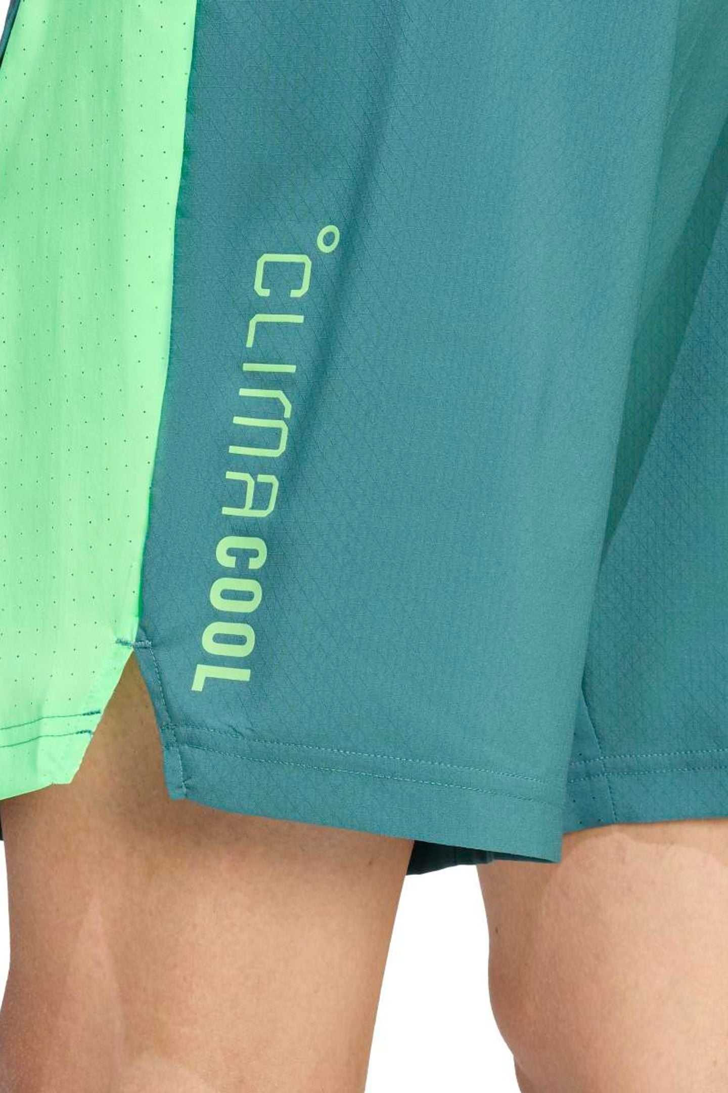 UNISEX PERFORMANCE TECH APPAREL CLIMACOOL SHORTS PRELOVED TE 6