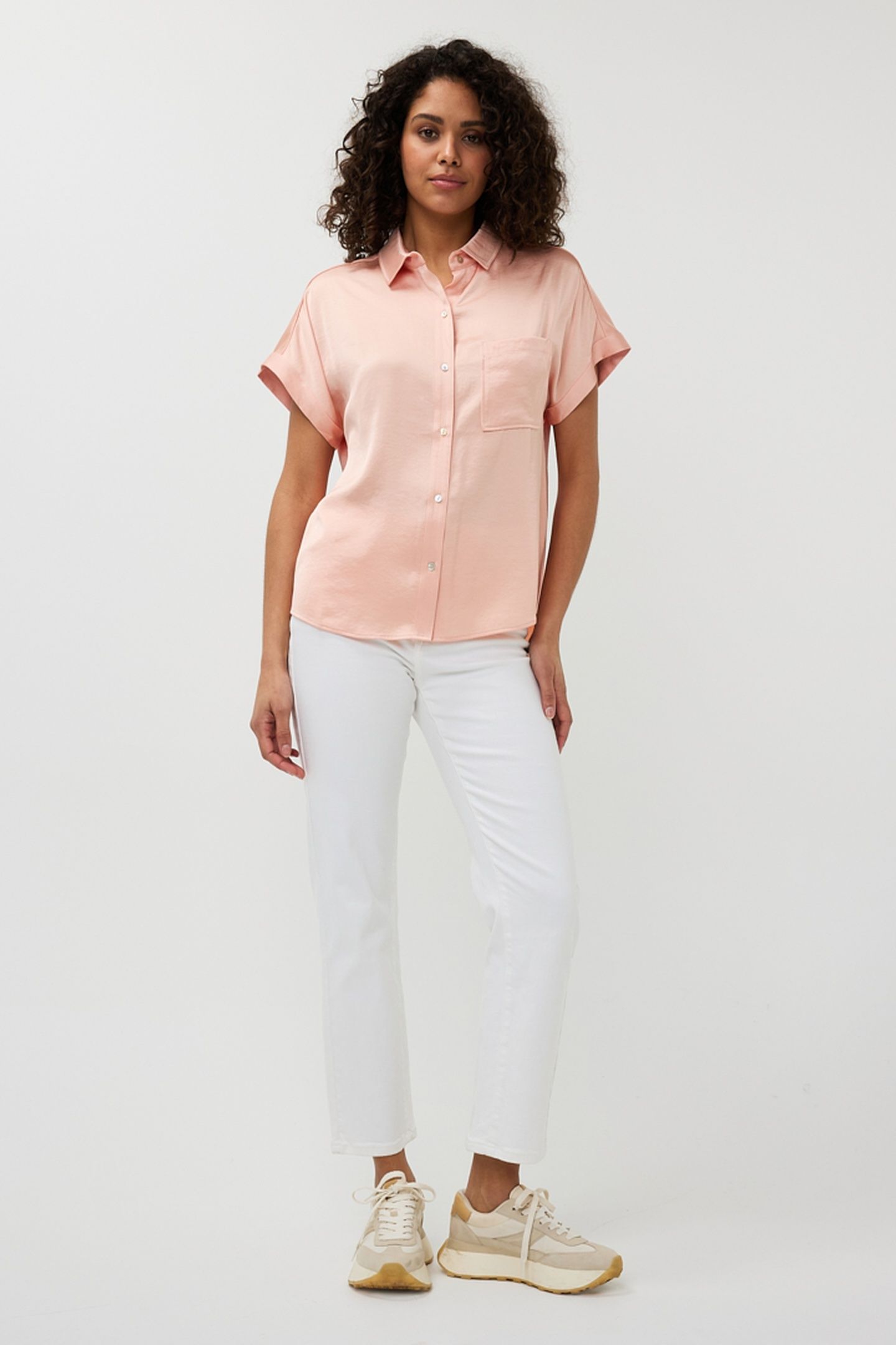 BLOUSE S/SLVE POCKET SATIN LOOK LIGHT APRICOT 1