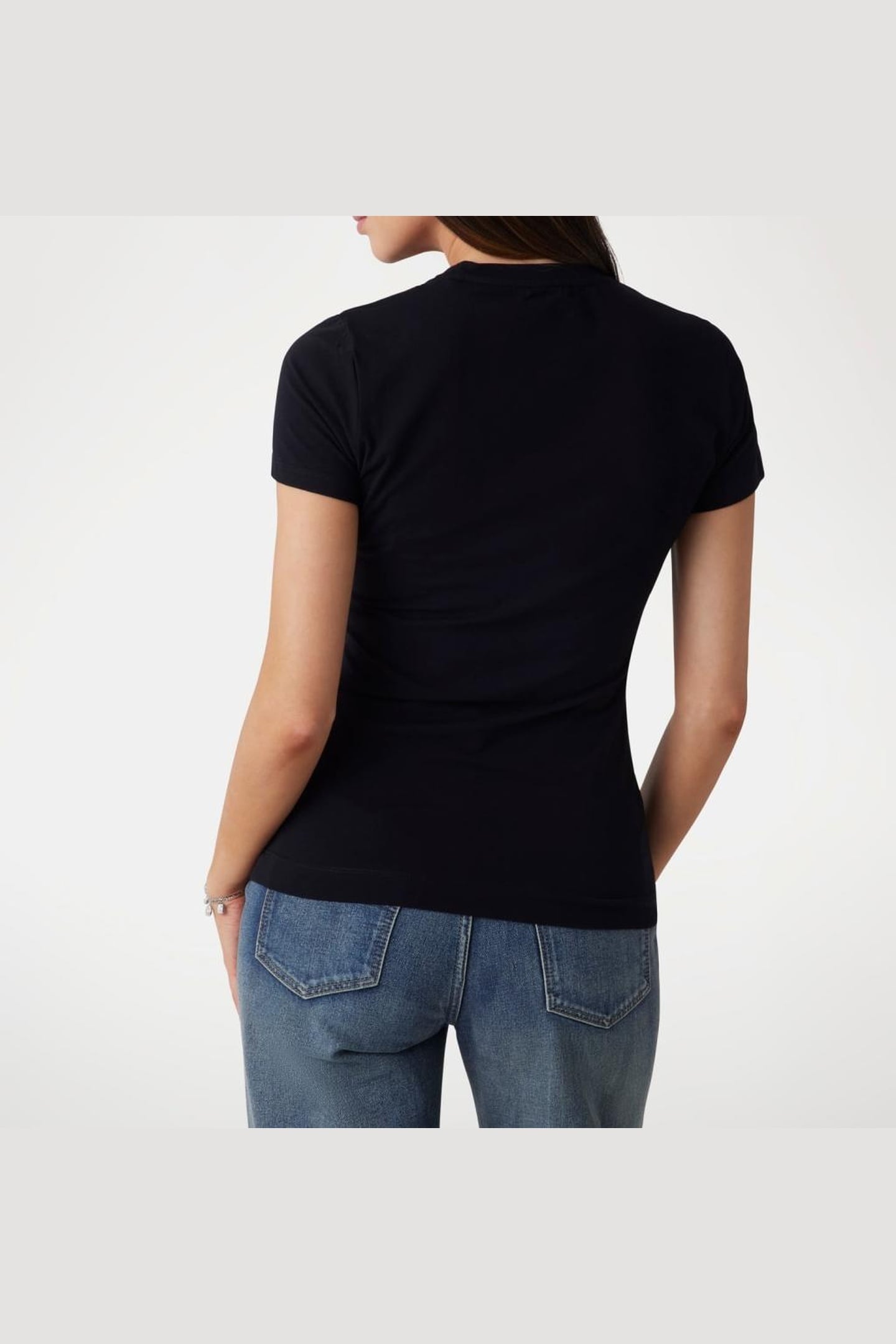 GUESS ECO SS CN ALICE TEE JET BLACK A996 1