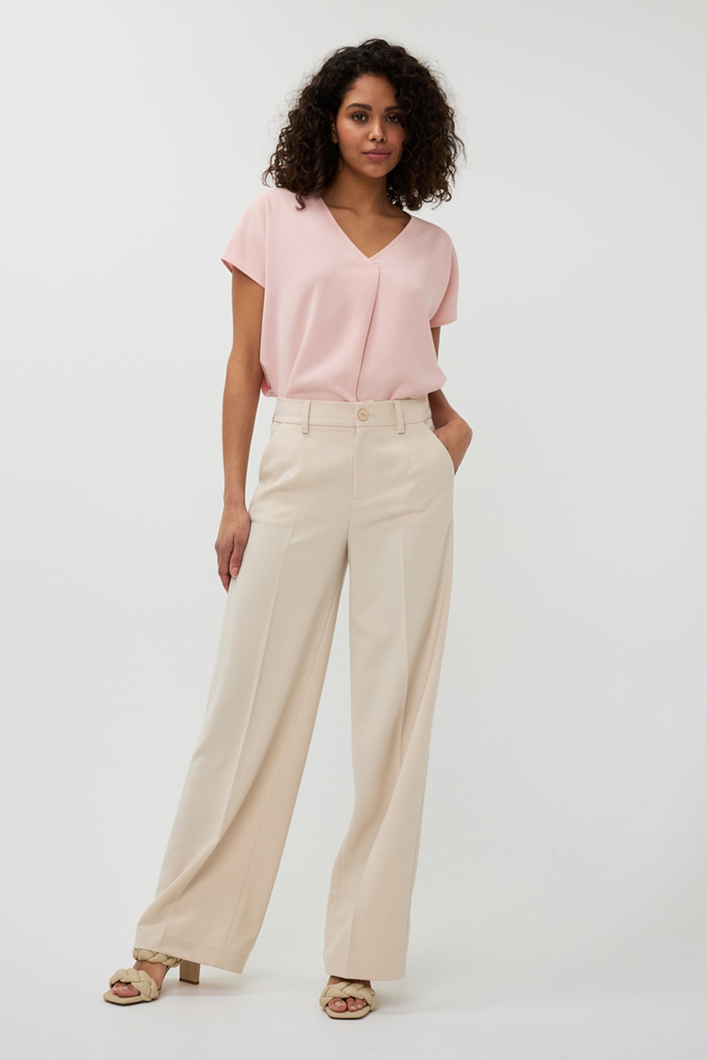 BLOUSE V-NECK PLEAT LIGHT PINK 1