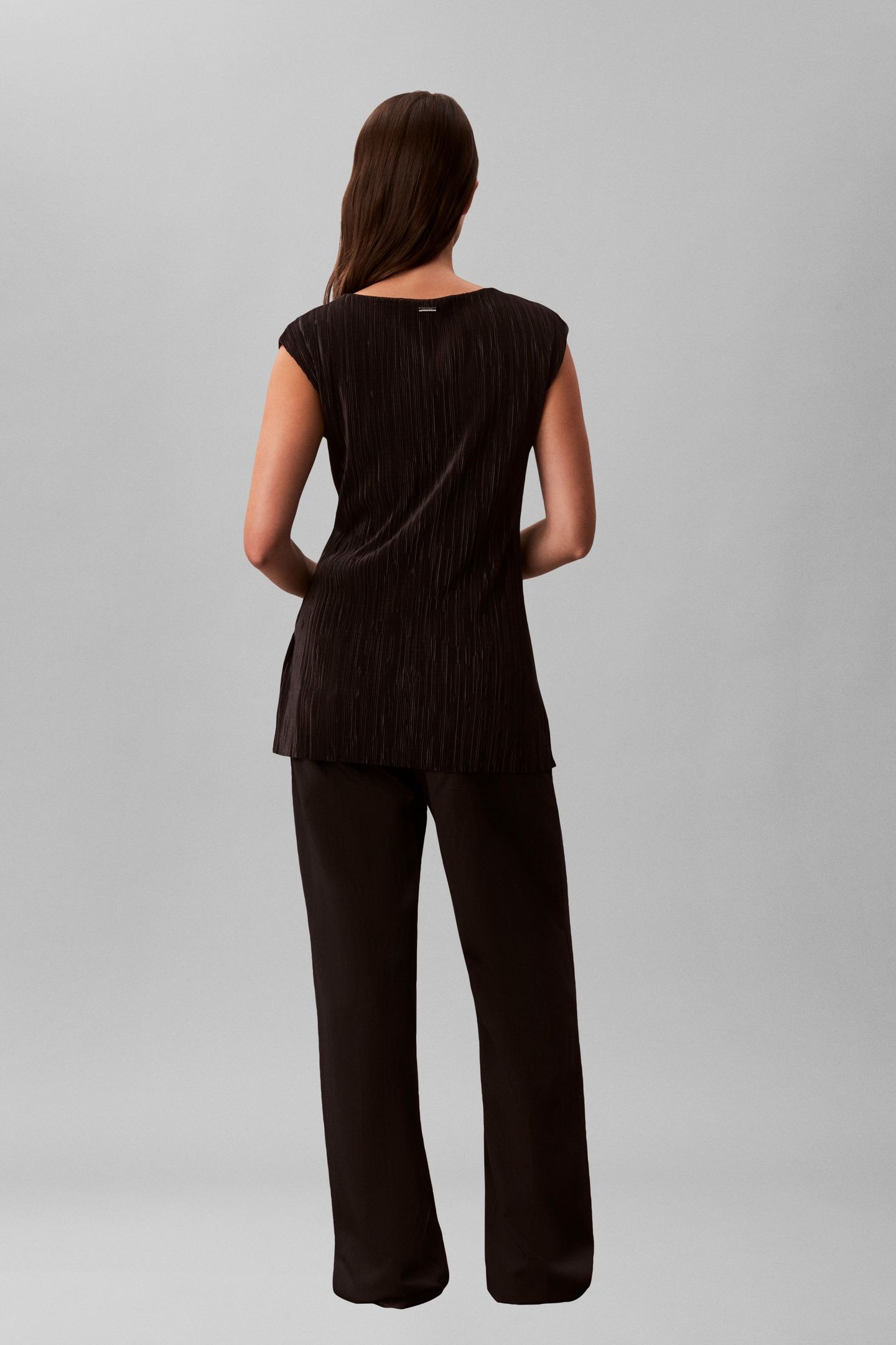 SL PLISSE TUNIC BLACK 3