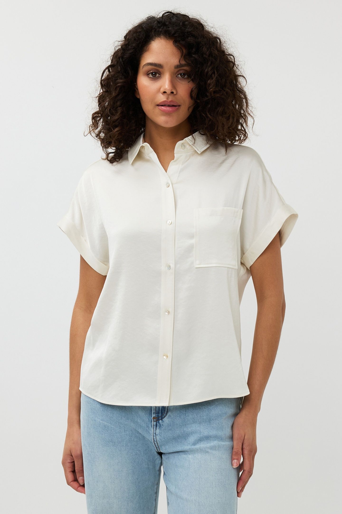 BLOUSE S/SLVE POCKET SATIN LOOK OFF WHITE 2
