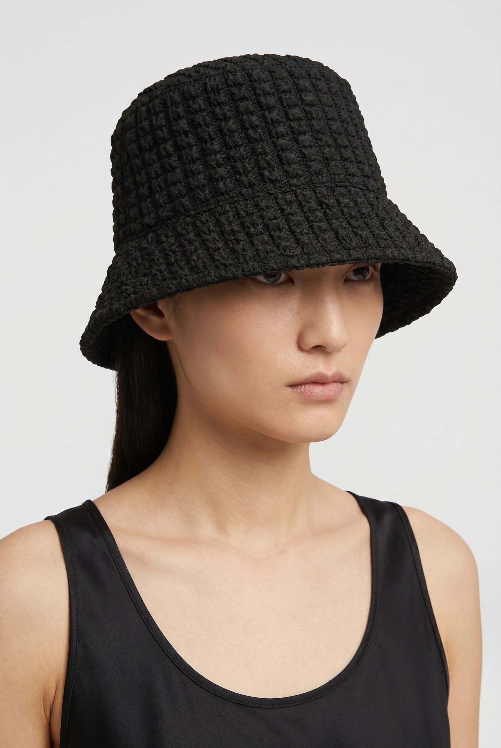 CHILLI BUCKET HAT BLACK 1
