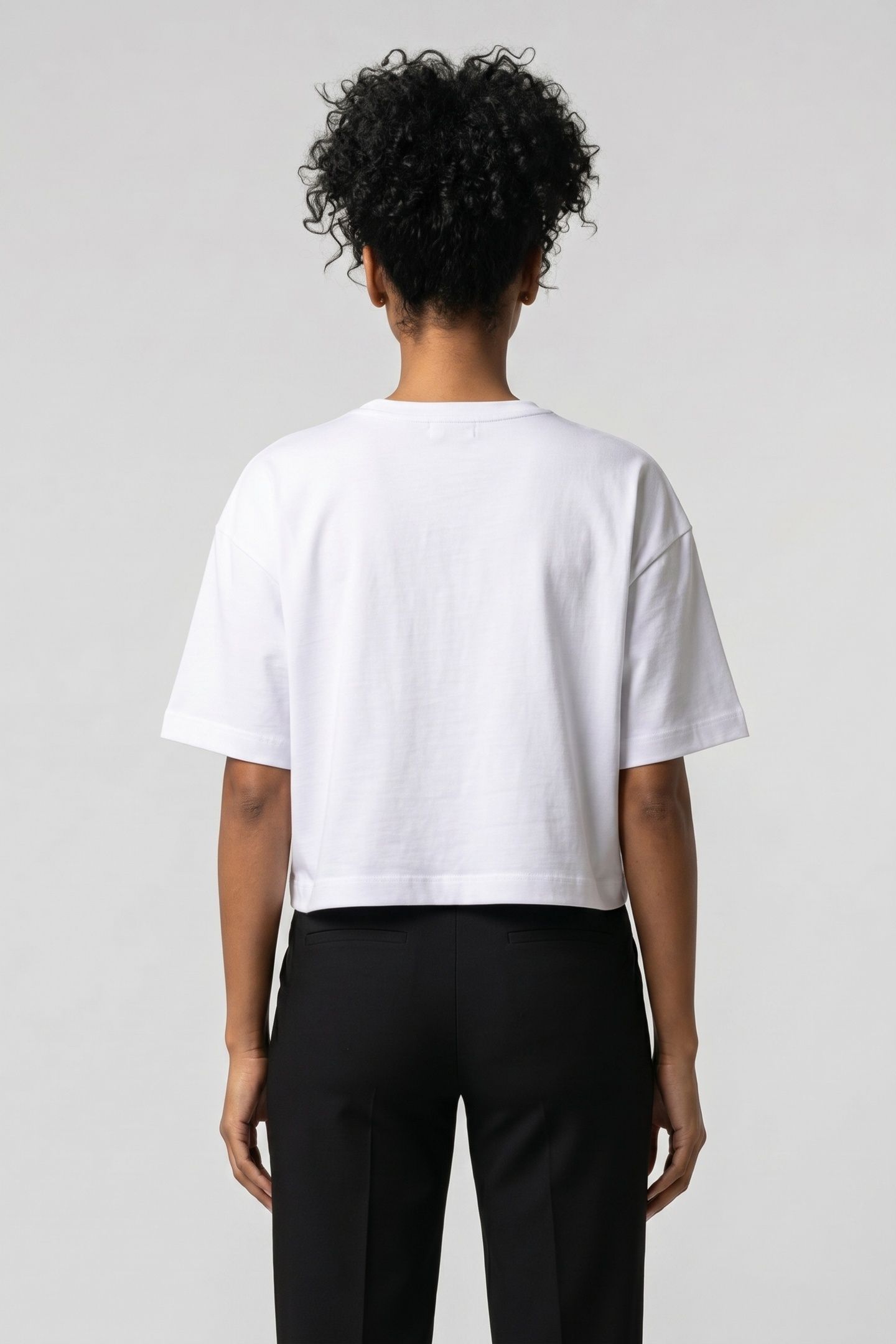 TEE ASHLEY VERY WHITE 2