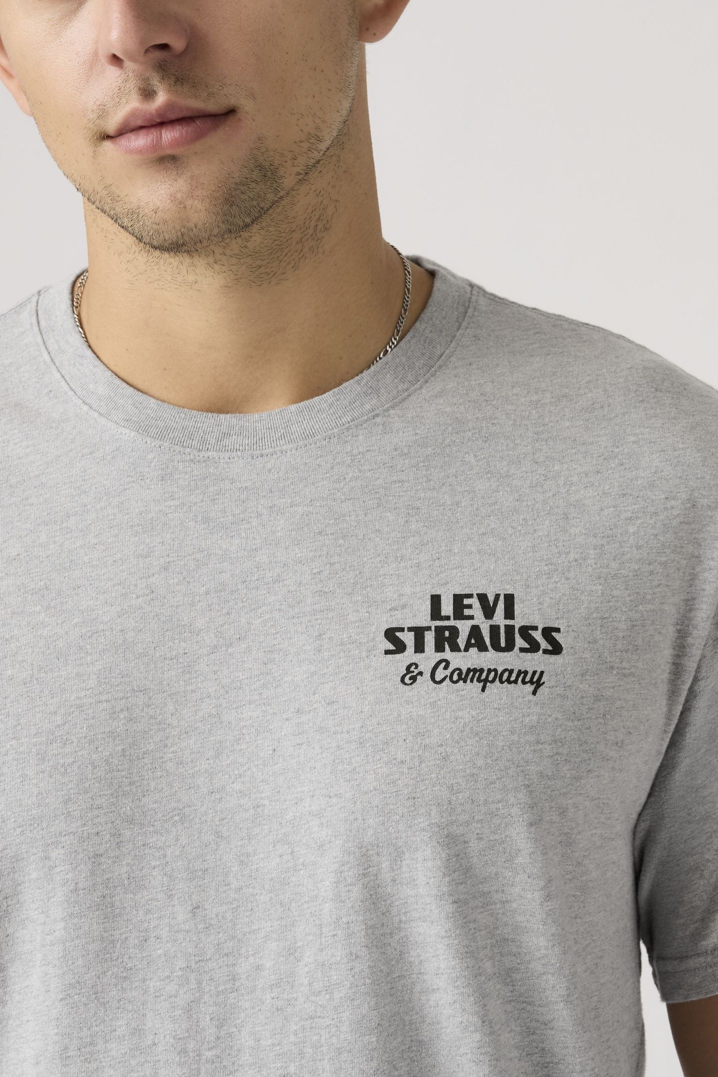 RELAXED FIT GRAPHIC TEE 3