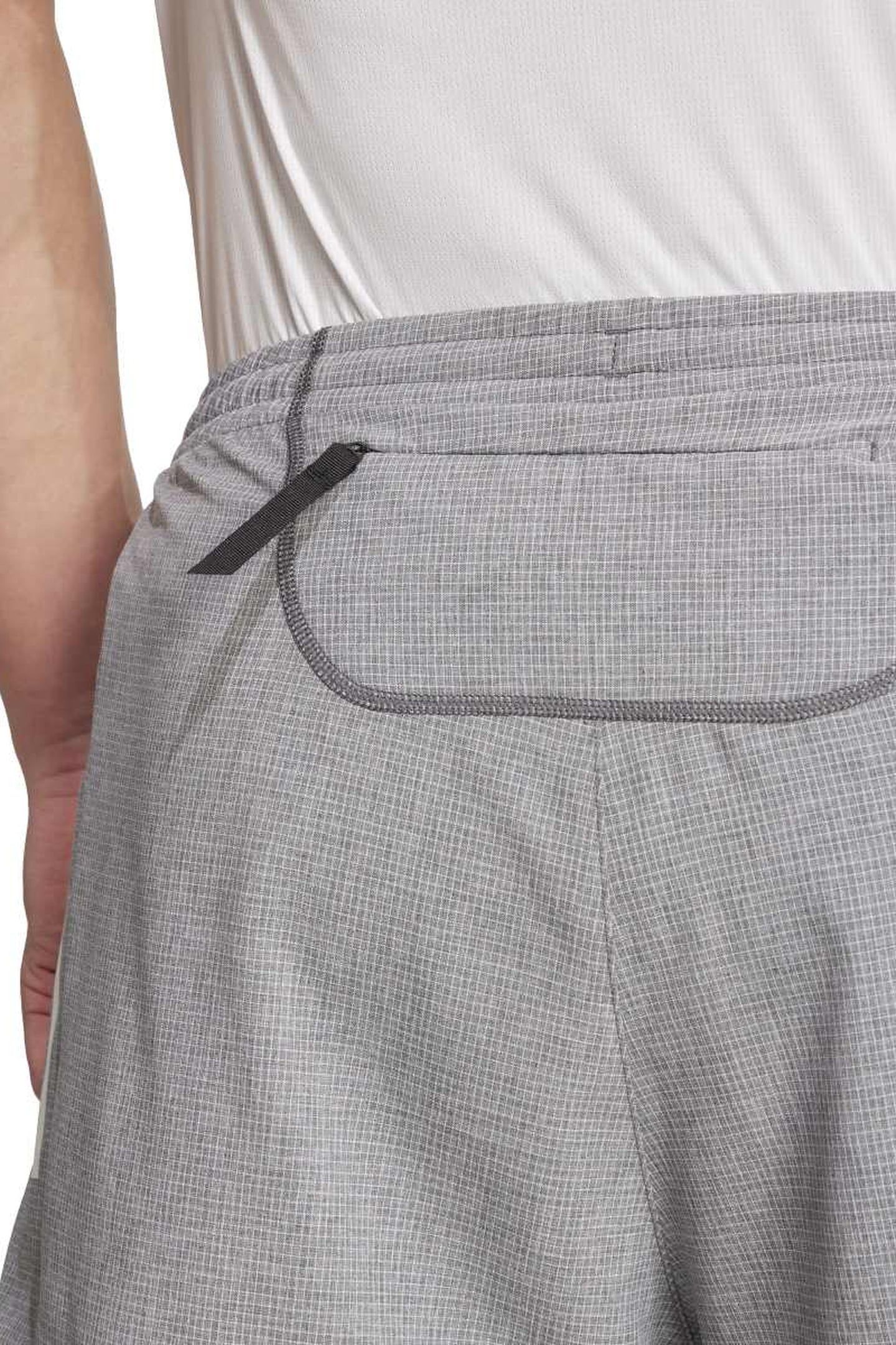 UNISEX PERFORMANCE OWN THE RUN CLIMACOOL 2IN1 5 POCKETS SHOR 5