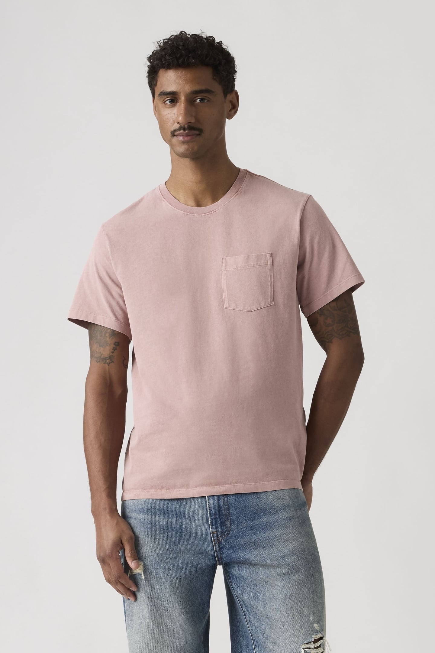 ESSENTIAL POCKET TEE 1