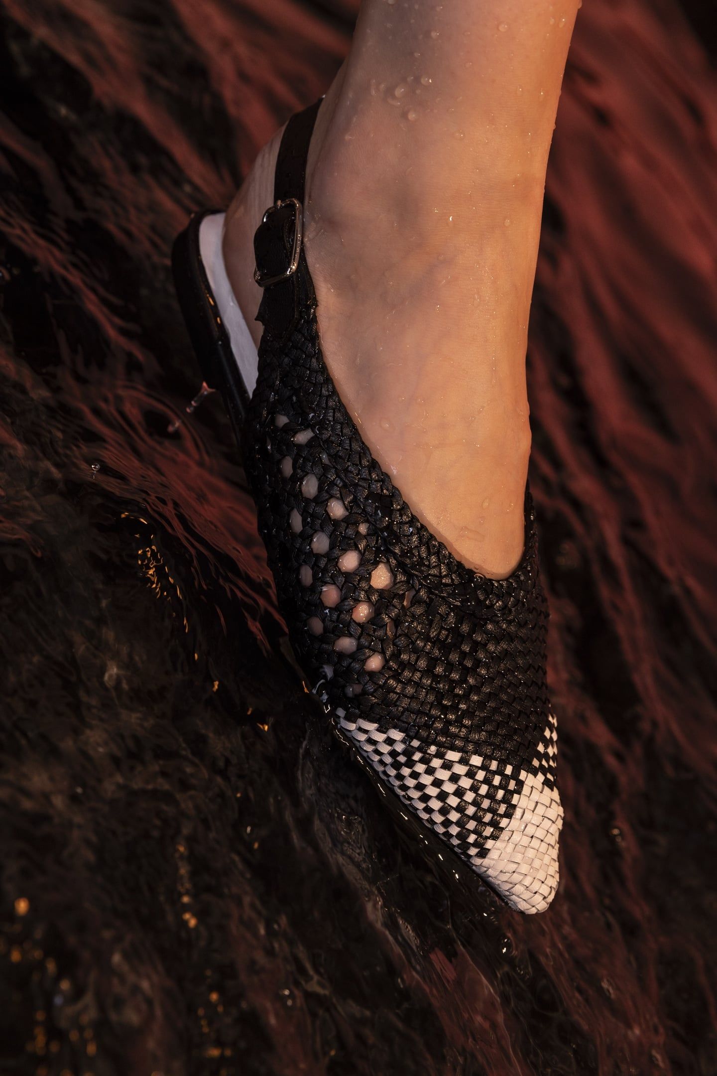 AMME-LINE LOW SHOE BLACK/OFF WHITE 6