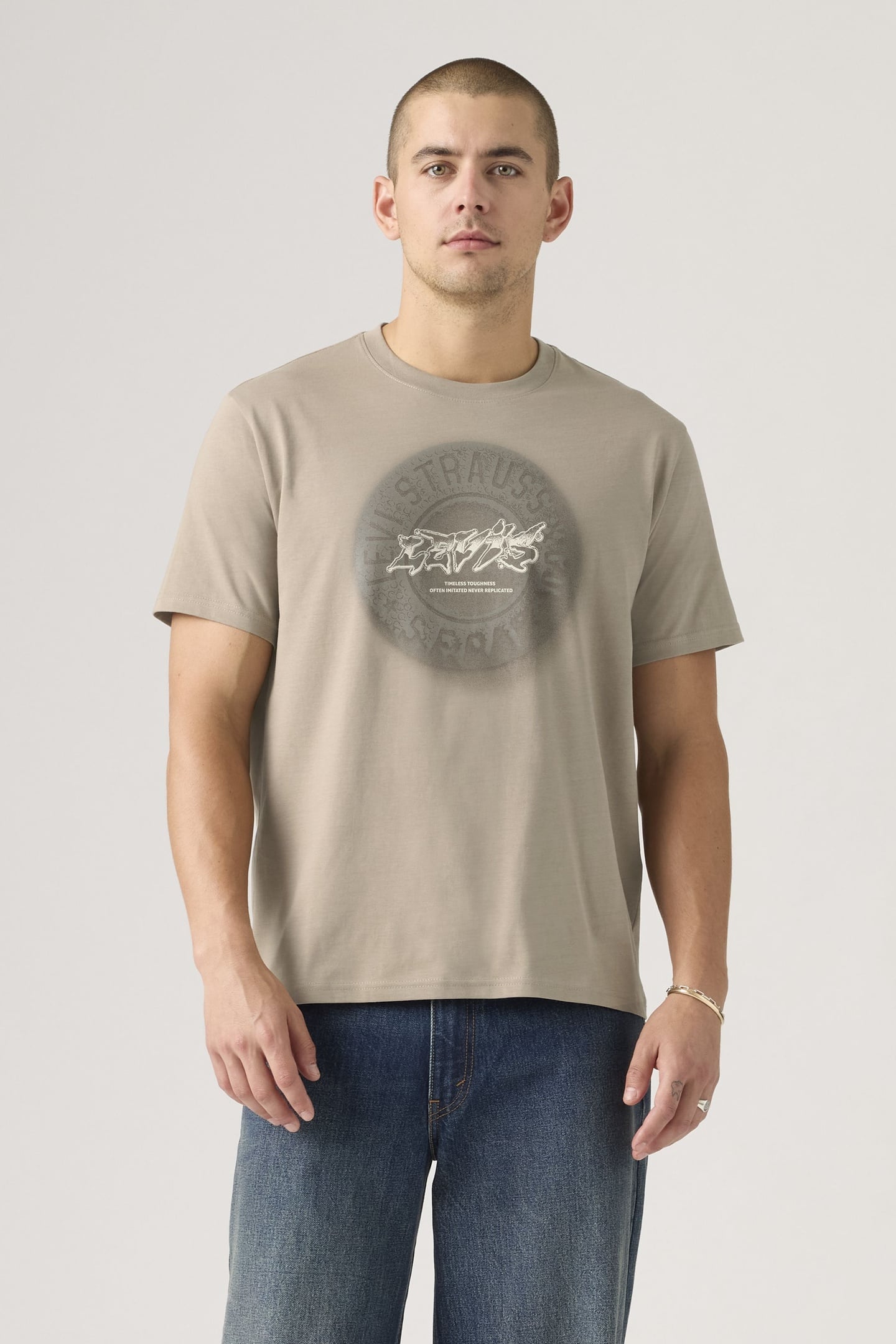 GRAPHIC VINTAGE TEE 1